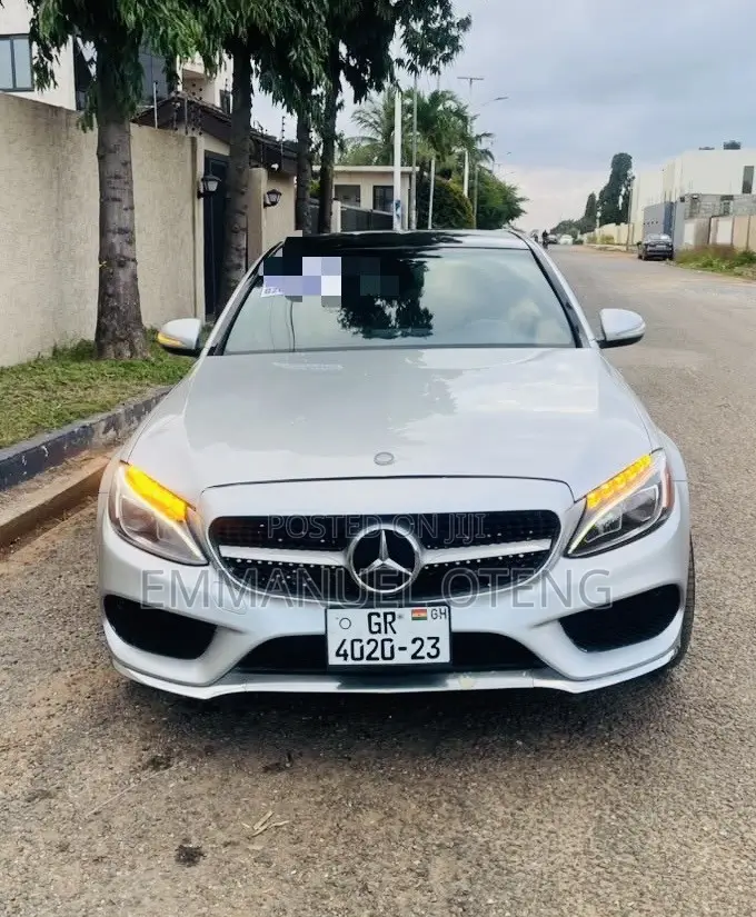 Mercedes-Benz C300 2016 Silver