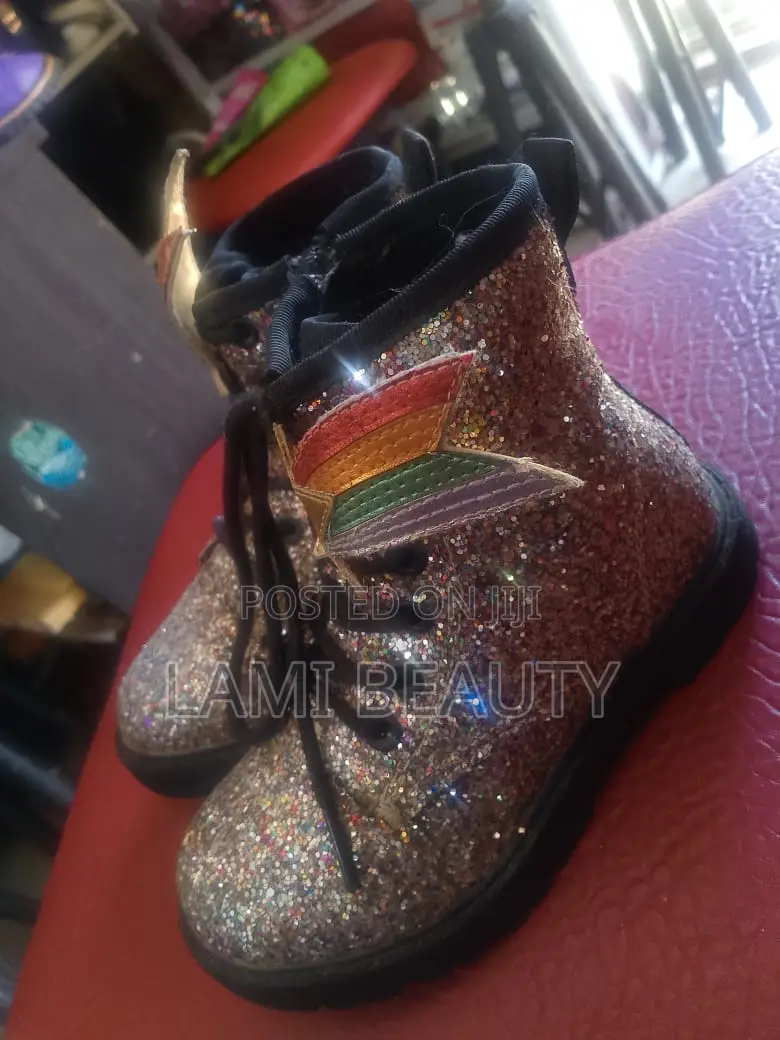 Unisex Sparkle Babies Shoe Size 8