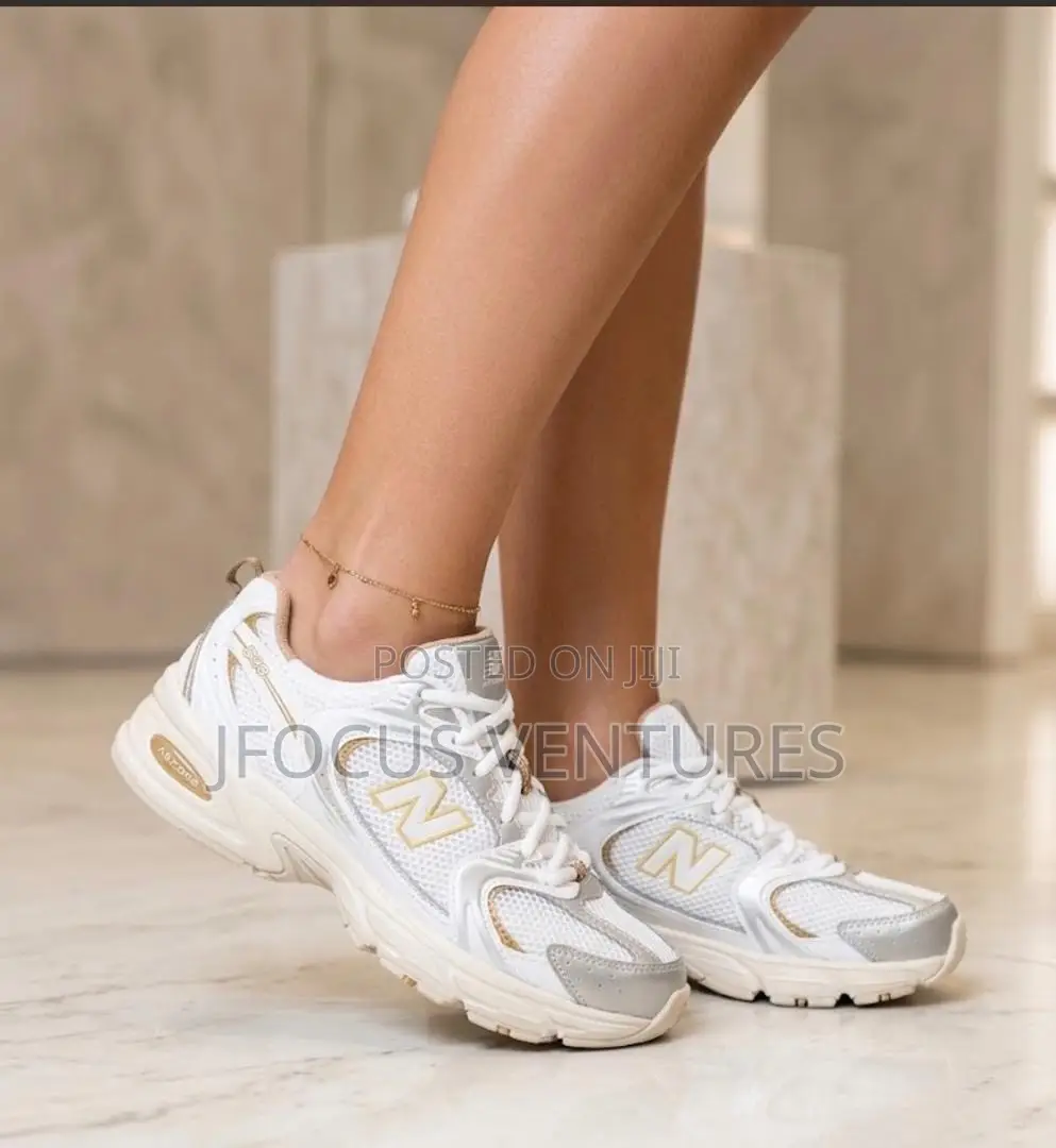 New Balance 530 White/Cream/Silver