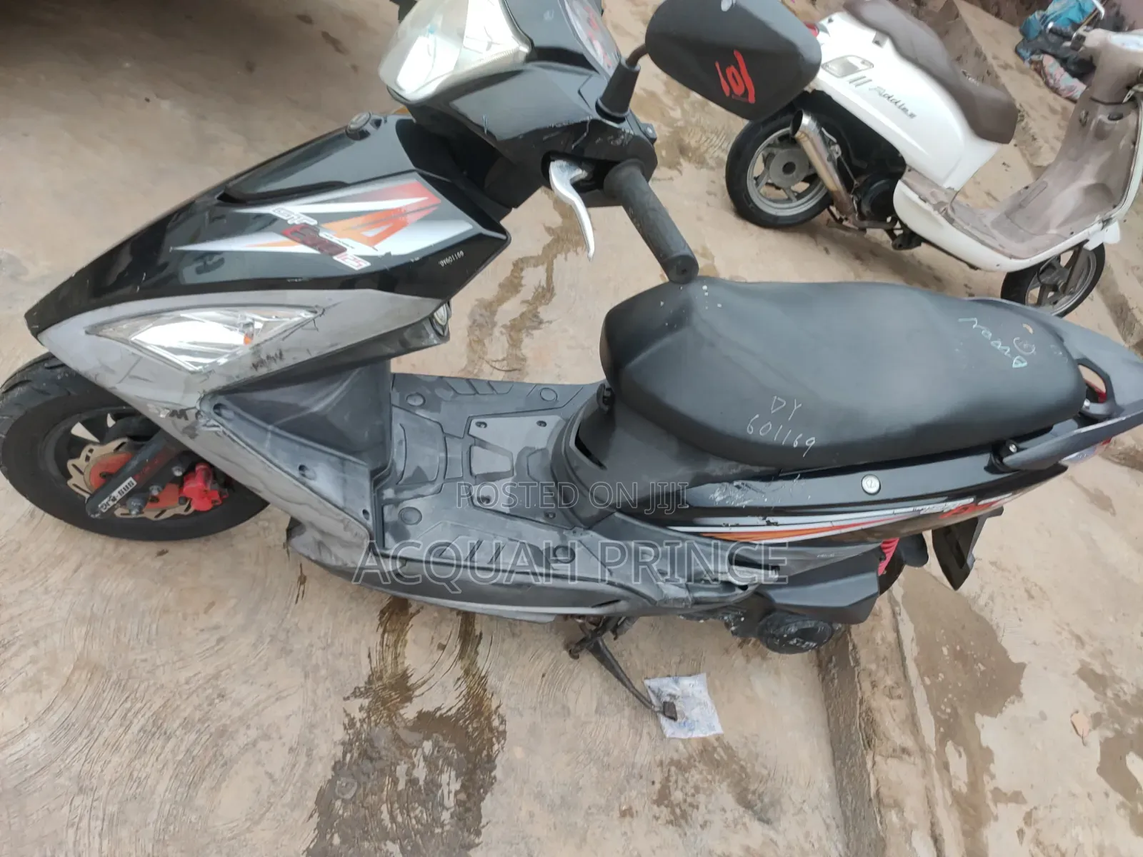 SYM Symnh 2024 Black