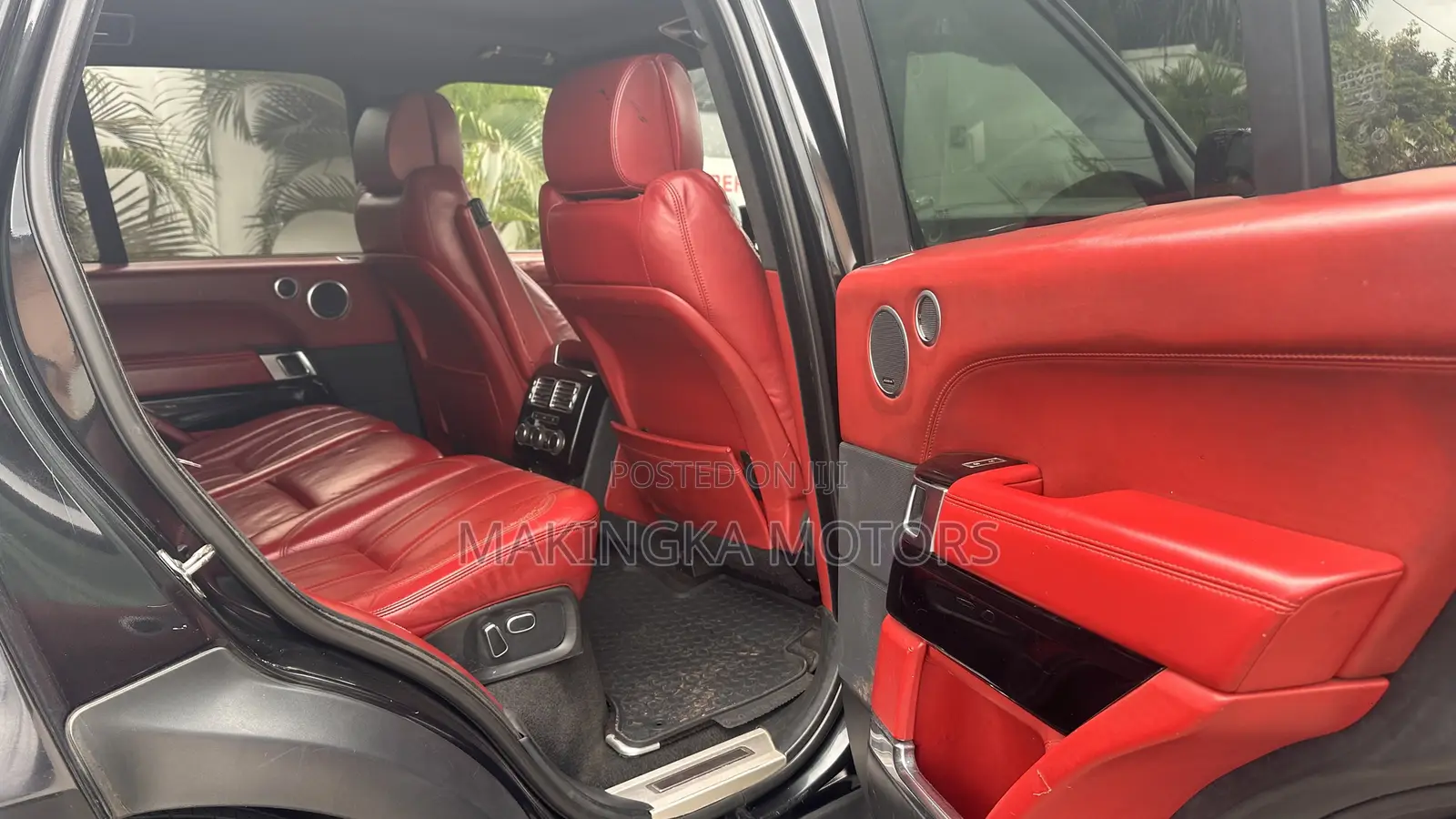 Land Rover Range Rover Vogue 2015 Black