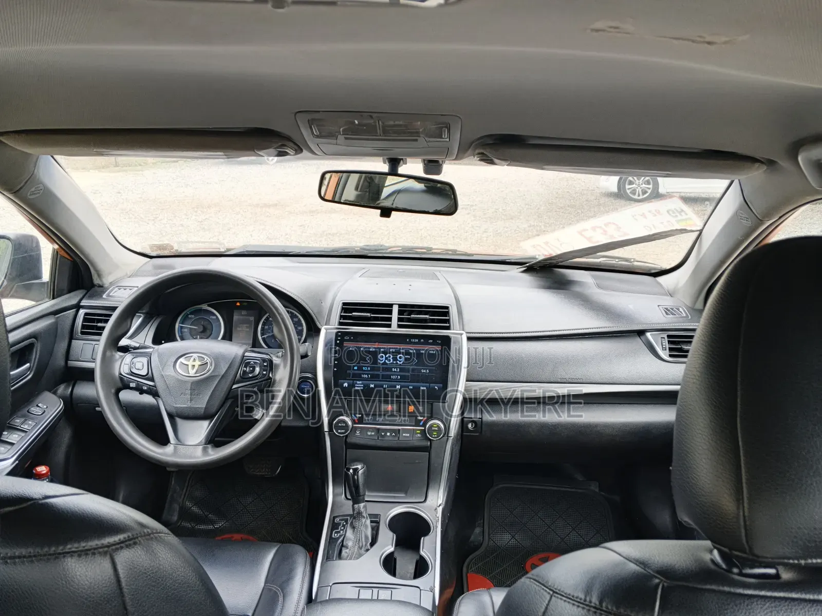 Toyota Camry 2015 Gold