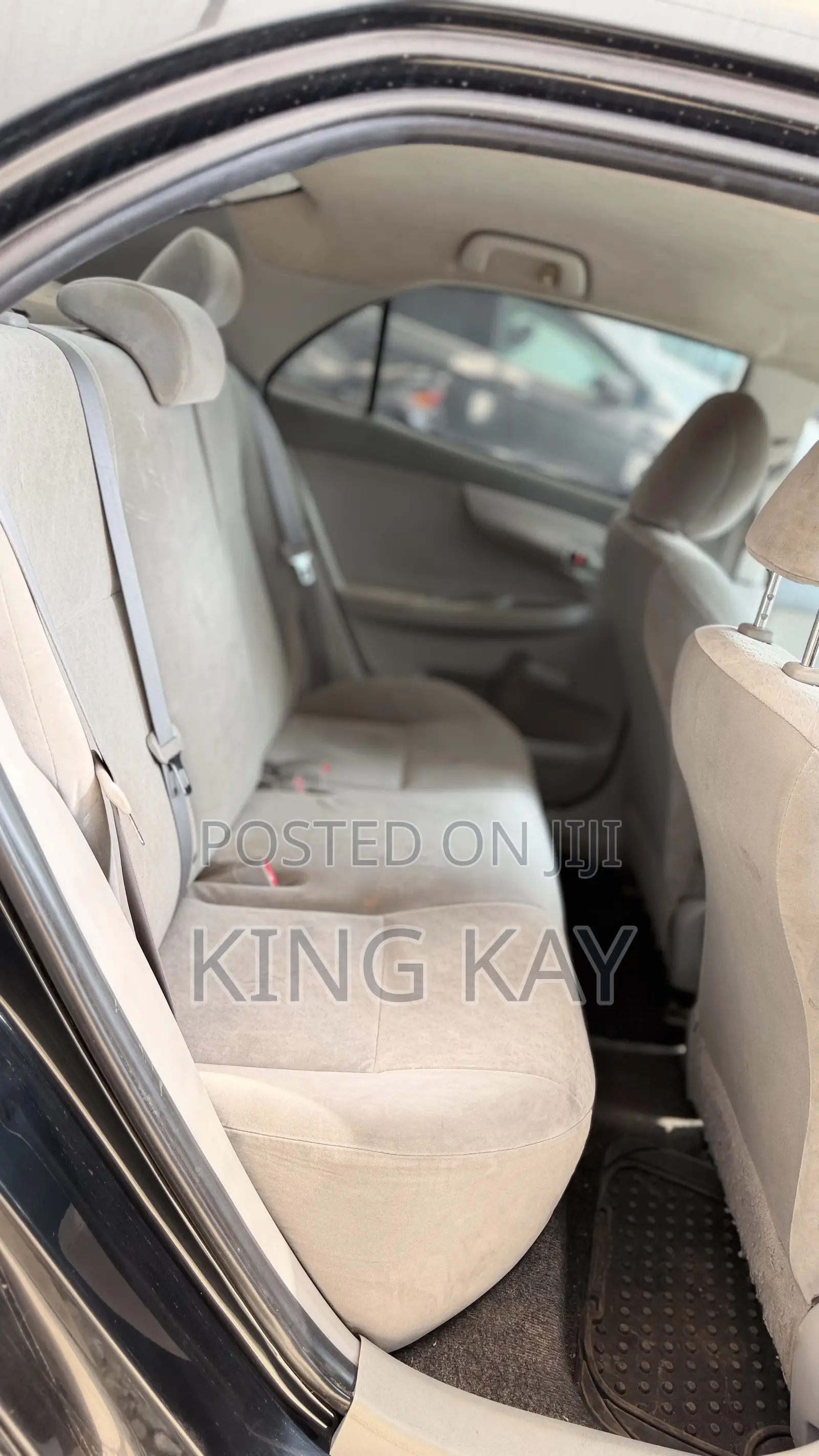 Toyota Corolla LE 4dr Sedan (1.8L 4 cyl 4A) 2009 Gray