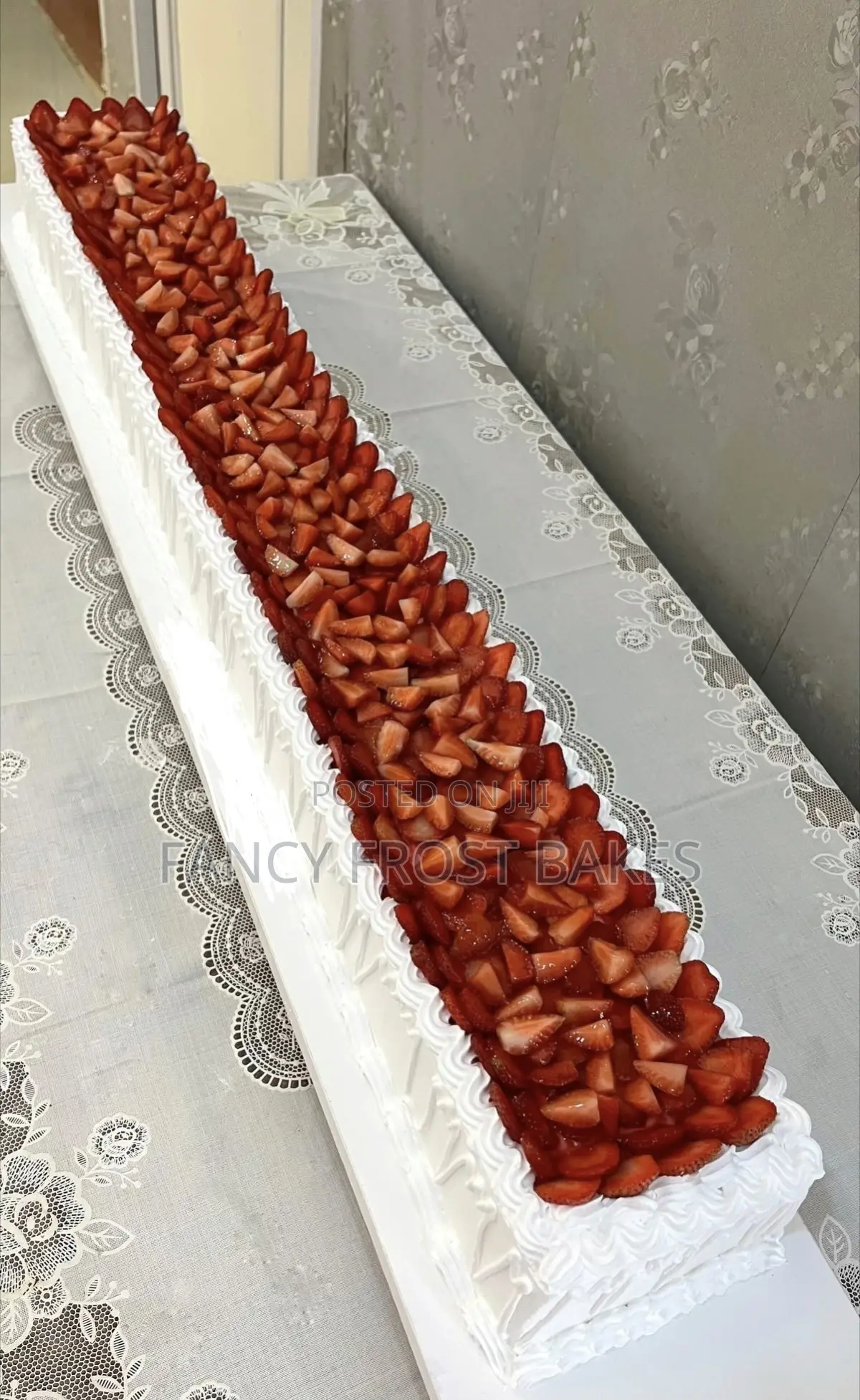 Serpentine Wedding Cake