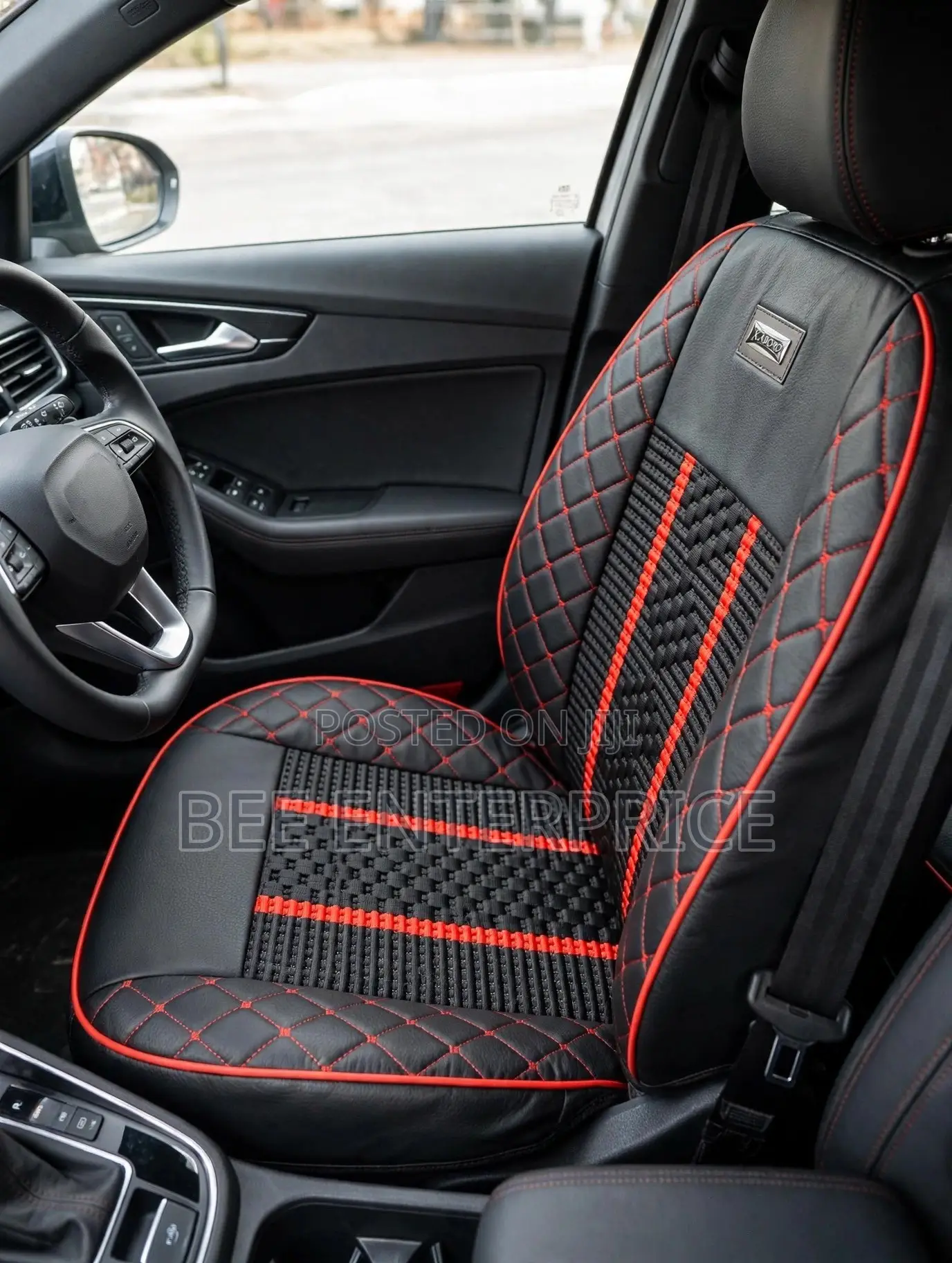 Luxury Car Seat Support Black/, Black/Red
