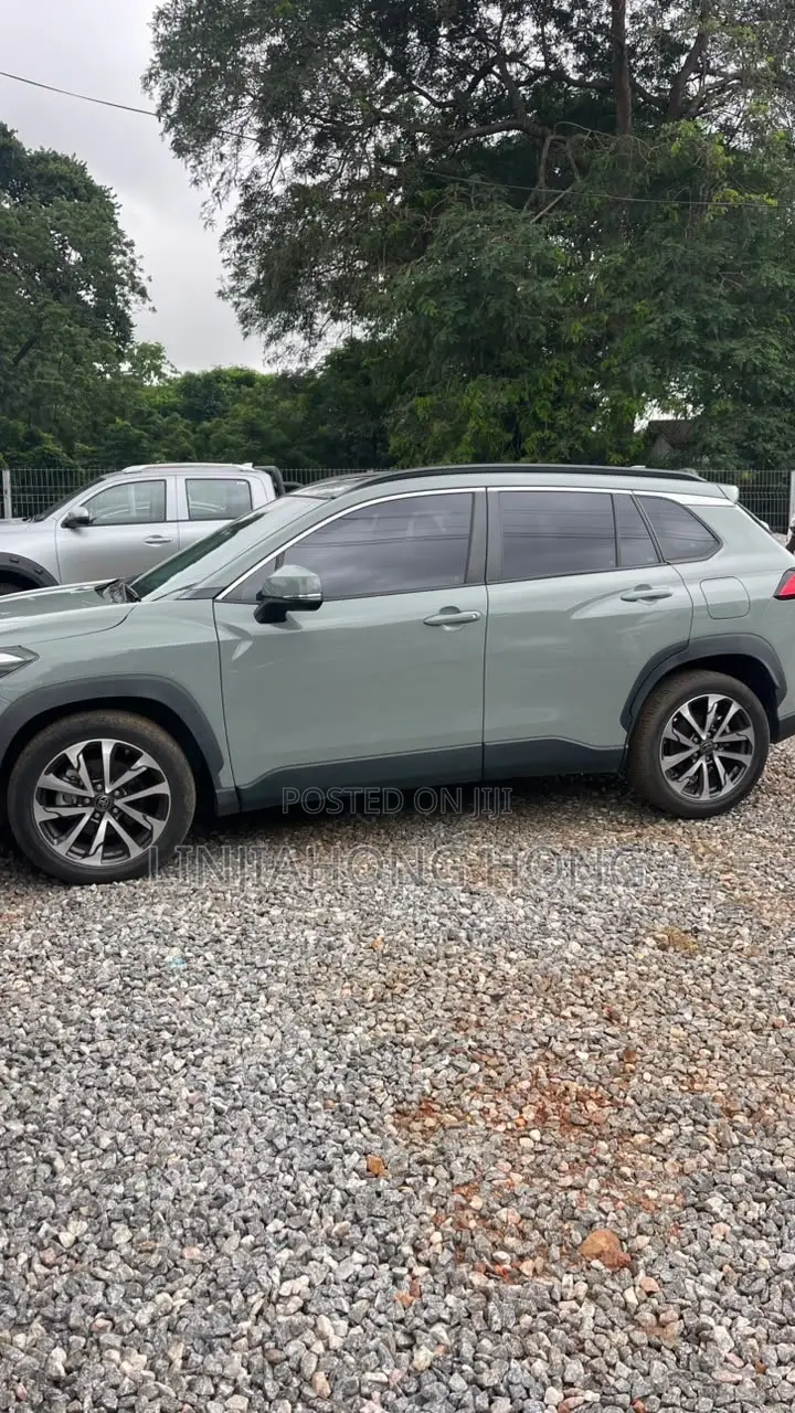 New Toyota Corolla Cross 2023 Blue