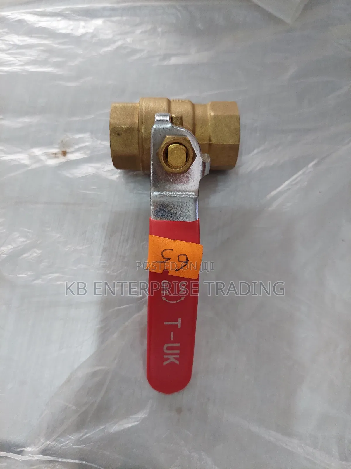 T-Uk Brass Ball Valves With Red Lever Handles