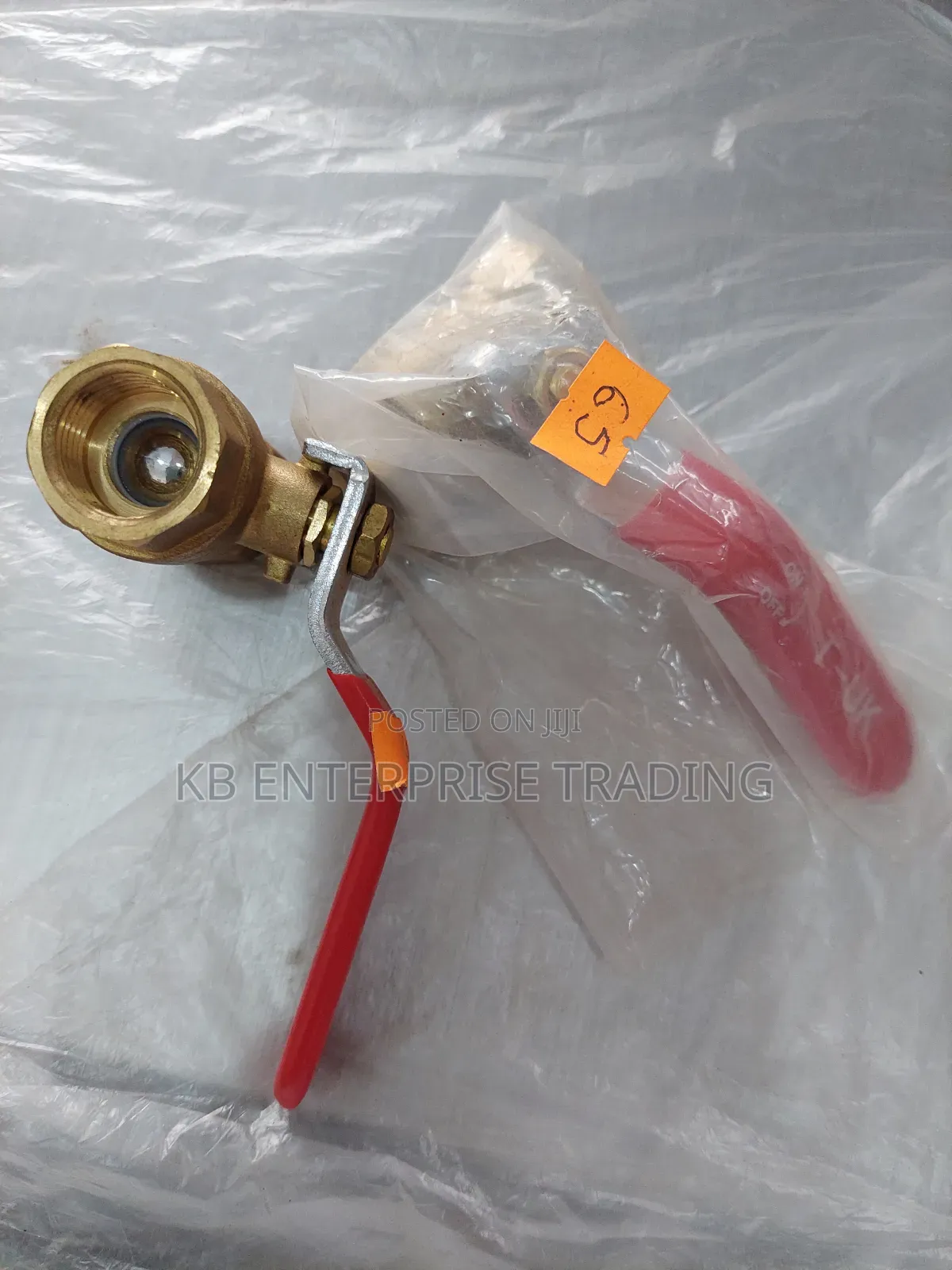T-Uk Brass Ball Valves With Red Lever Handles