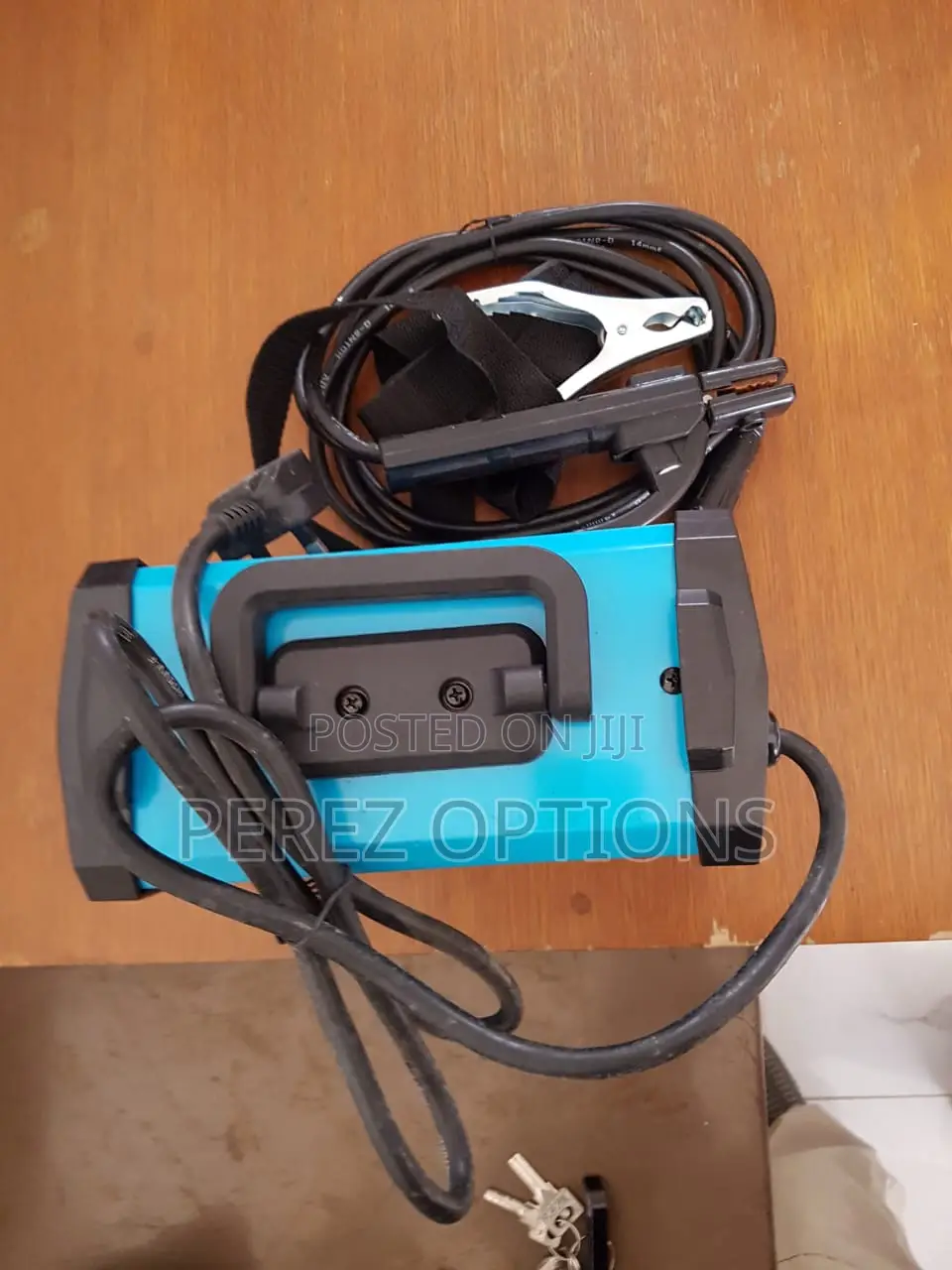 Conentool MMA-200 Portable 200 Amp IGBT Inverter Arc Welding Machine.