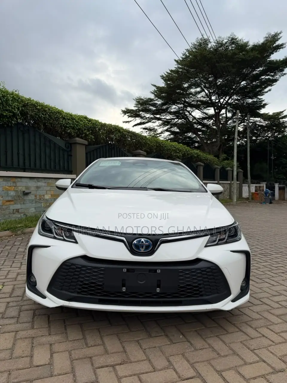 Toyota Corolla Hybrid LE AWD 2024 White