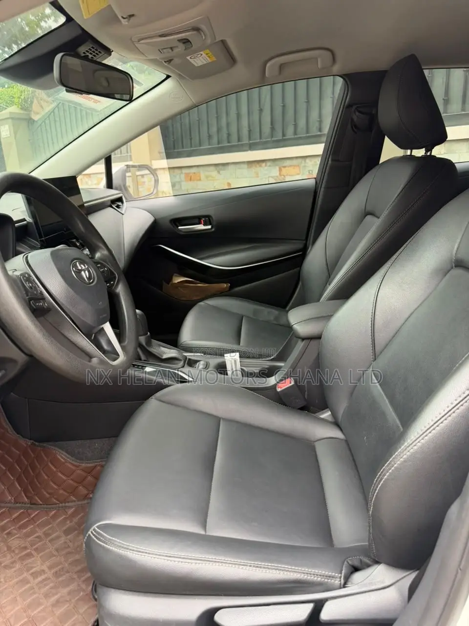 Toyota Corolla Hybrid LE AWD 2024 White
