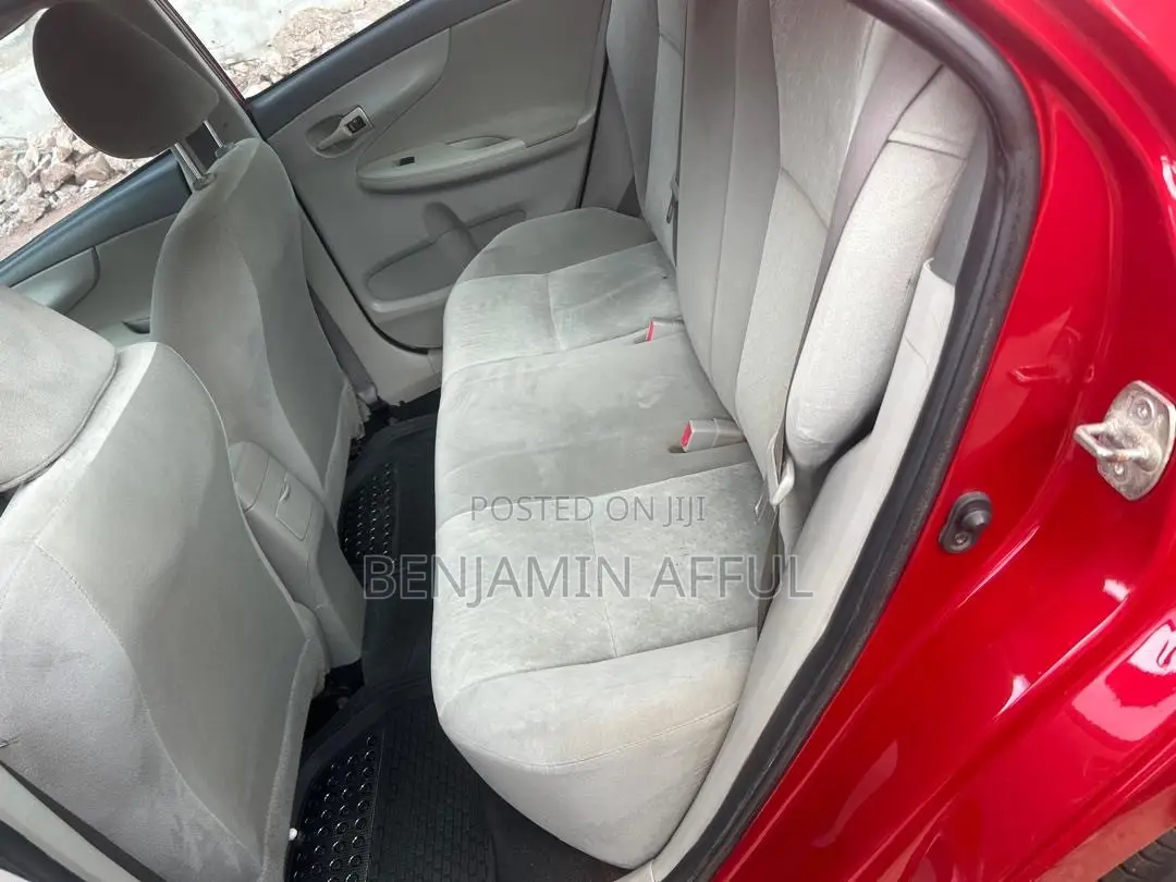 Toyota Corolla 2010 Red