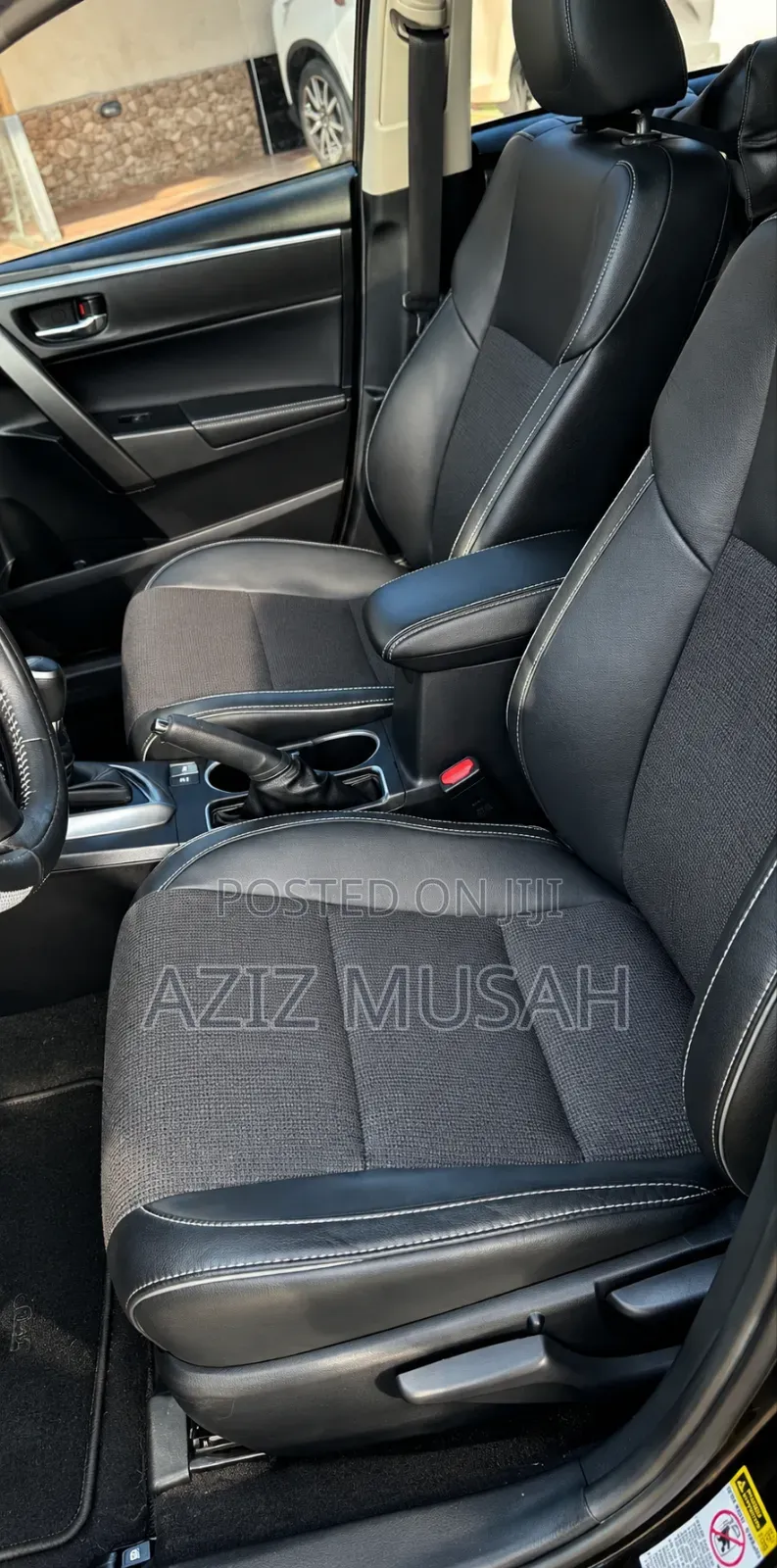Toyota Corolla S Premium 4dr Sedan (1.8L 4cyl CVT) 2016 Black