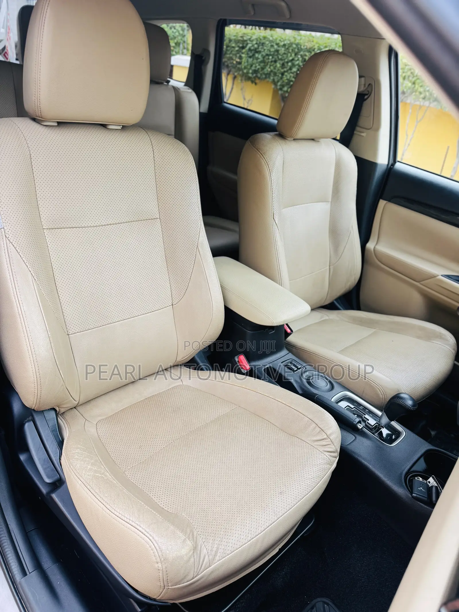 Mitsubishi Outlander SE FWD 2016 Gray