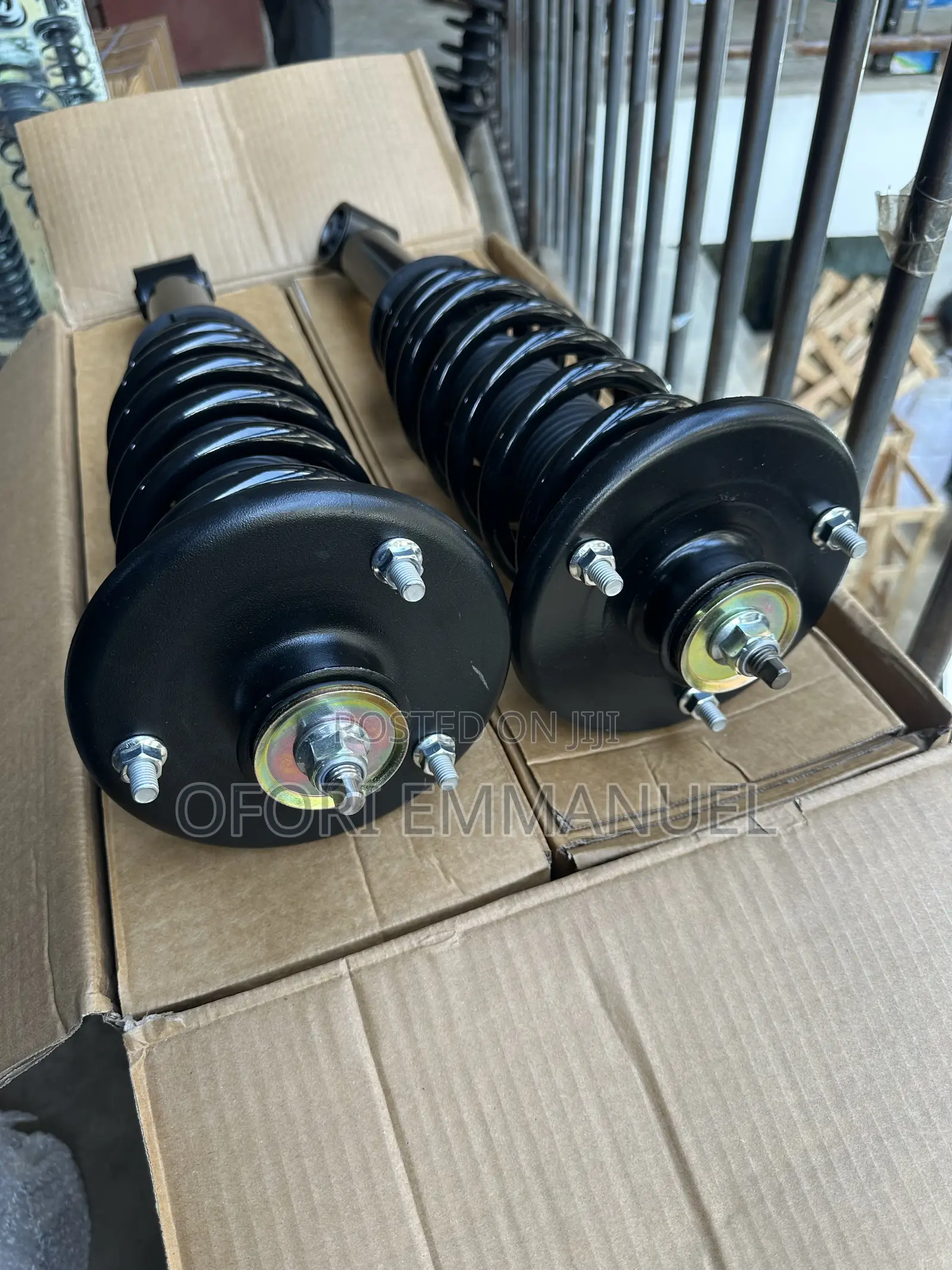 Land Rover Discovery 3 and 4 Manual Shocks
