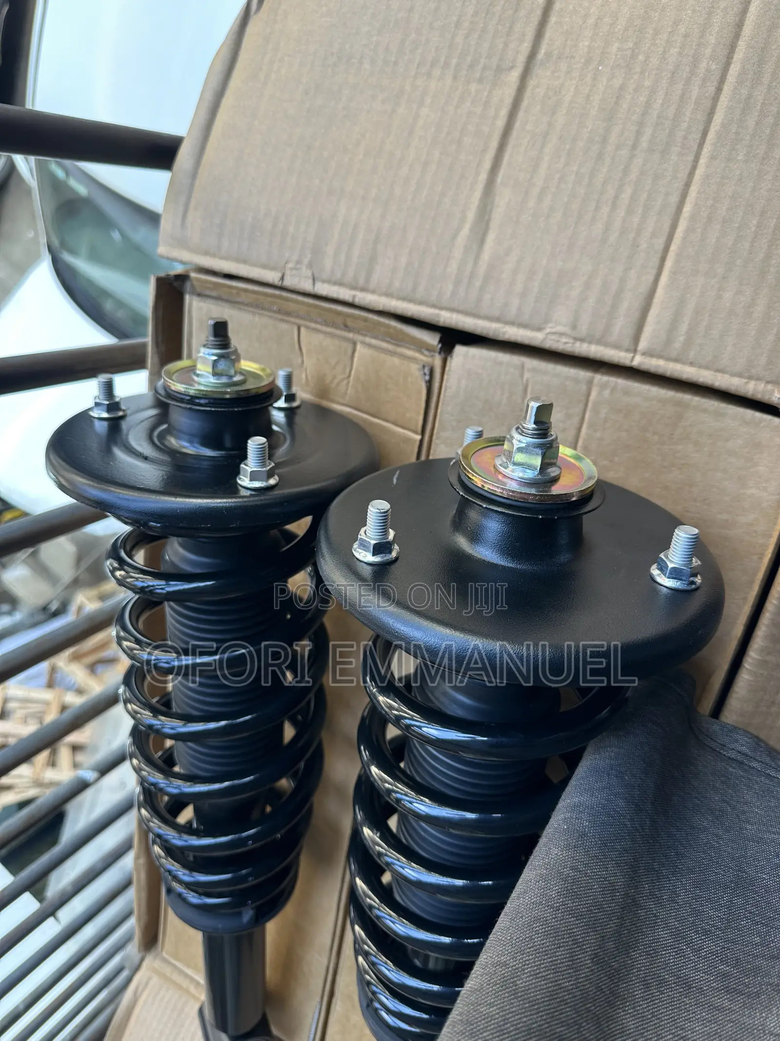 Land Rover Discovery 3 and 4 Manual Shocks