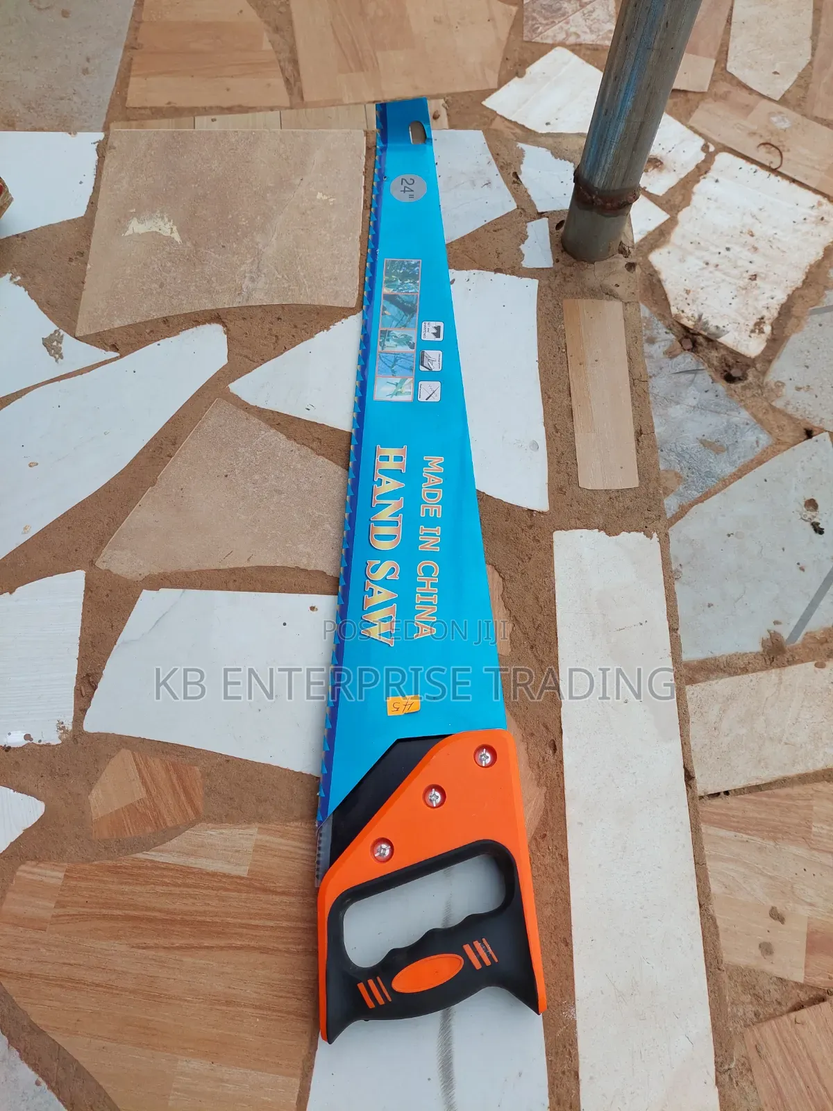 24-Inch Professional Woodworking Hand Saw With Ergonomic Handle