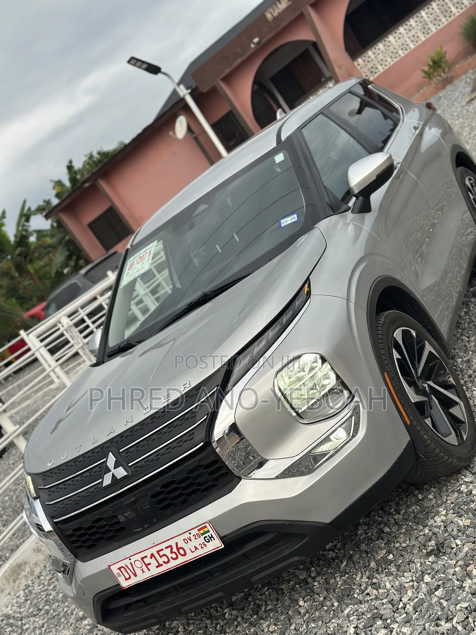 Mitsubishi Outlander SE 2022 Silver