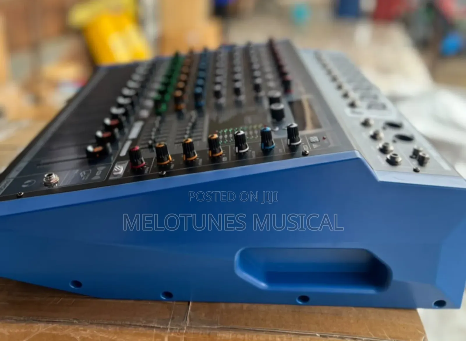 Yamaha PMX808D 8-Channel Powered Audio Mixer
