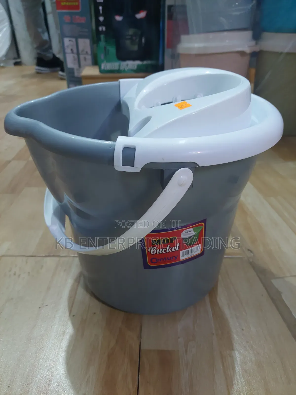 Century Grey and White Plastic Mop Bucket With Built-in Wringer