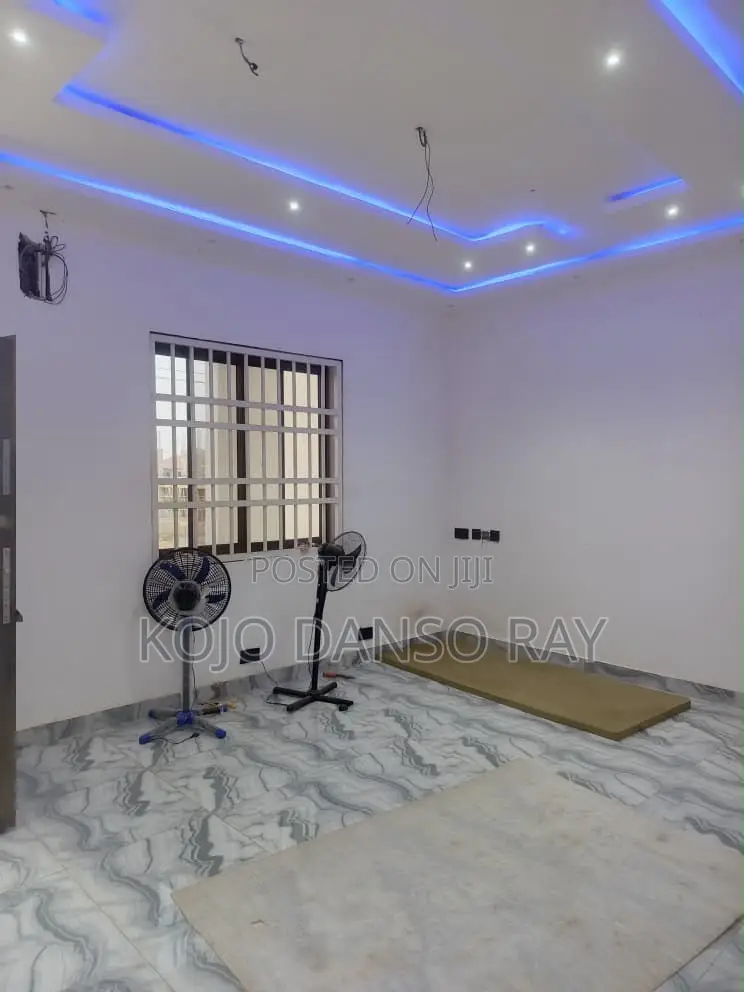 4bdrm House in Pandak Agency, Tema Metropolitan for sale