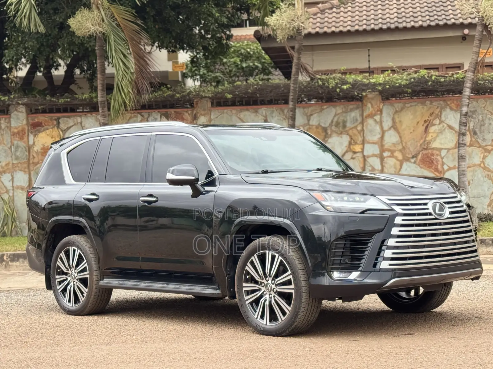 Lexus LX 600 2023 Black