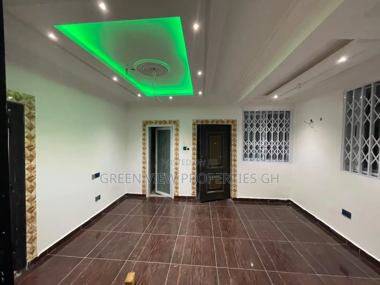 1bdrm Room & Parlour in Anyaa for rent