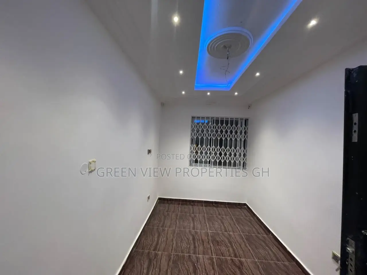 1bdrm Room & Parlour in Anyaa for rent