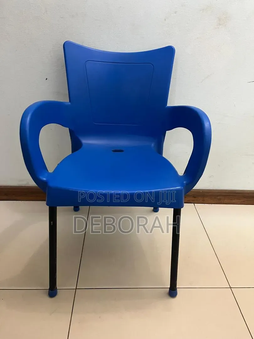 Relax Plastic Chairs