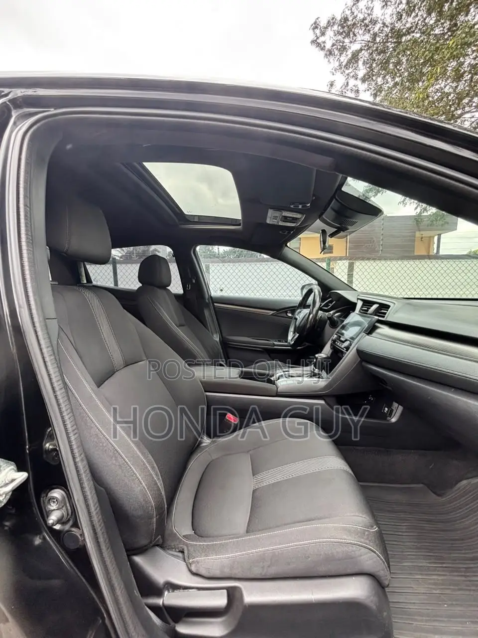 Honda Civic EX-L w/Navi 4dr Hatchback (1.5L 4cyl) 2017 Black