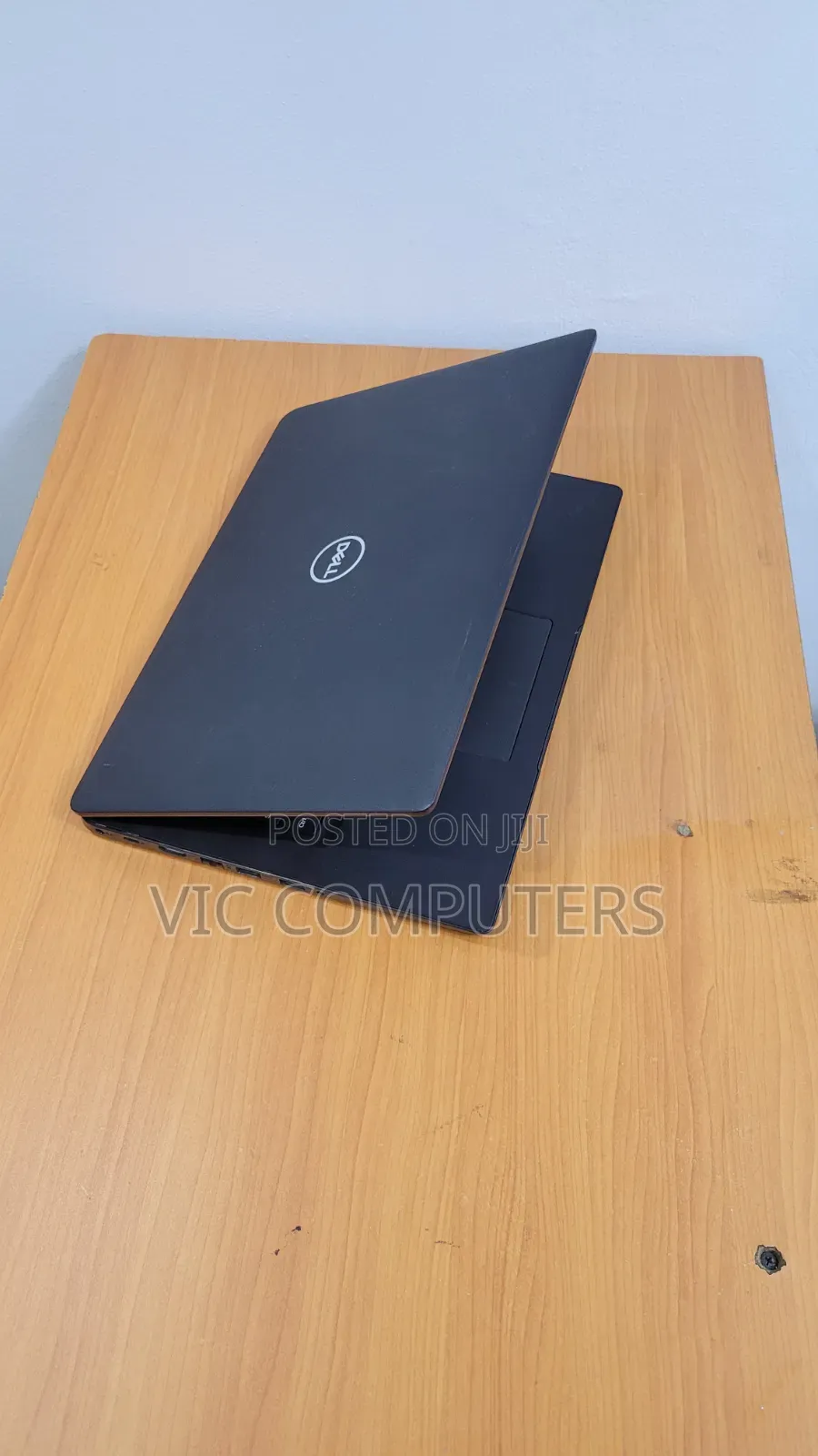 Laptop Dell Latitude 3400 8GB Intel Core i5 HDD+SSD 500GB