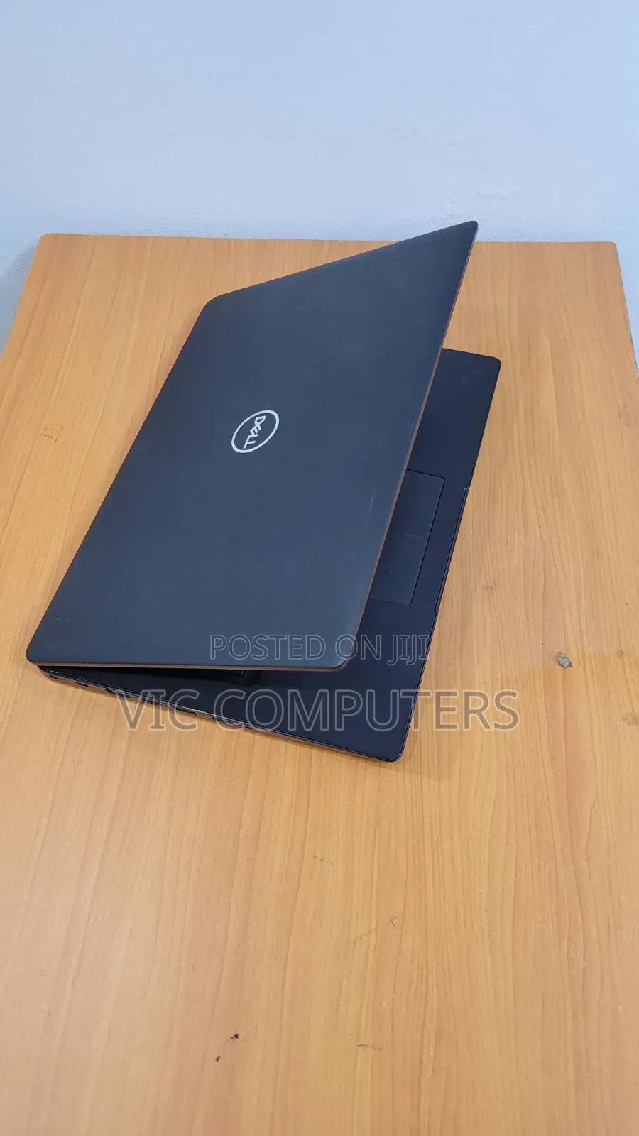 Laptop Dell Latitude 3400 8GB Intel Core i5 HDD+SSD 500GB