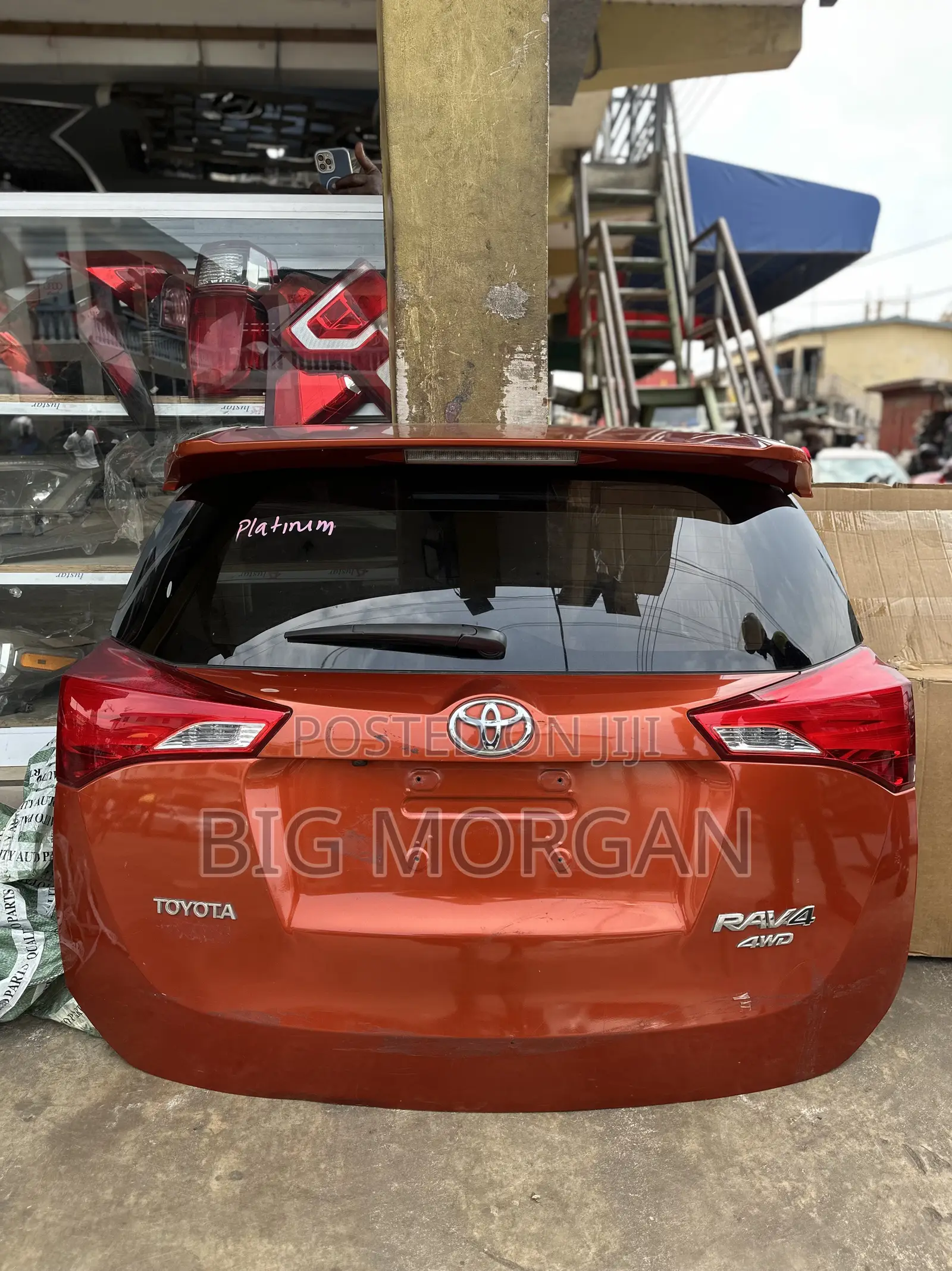 Toyota Rav4 2016 2017 2018 Boot/Tailgate Complete