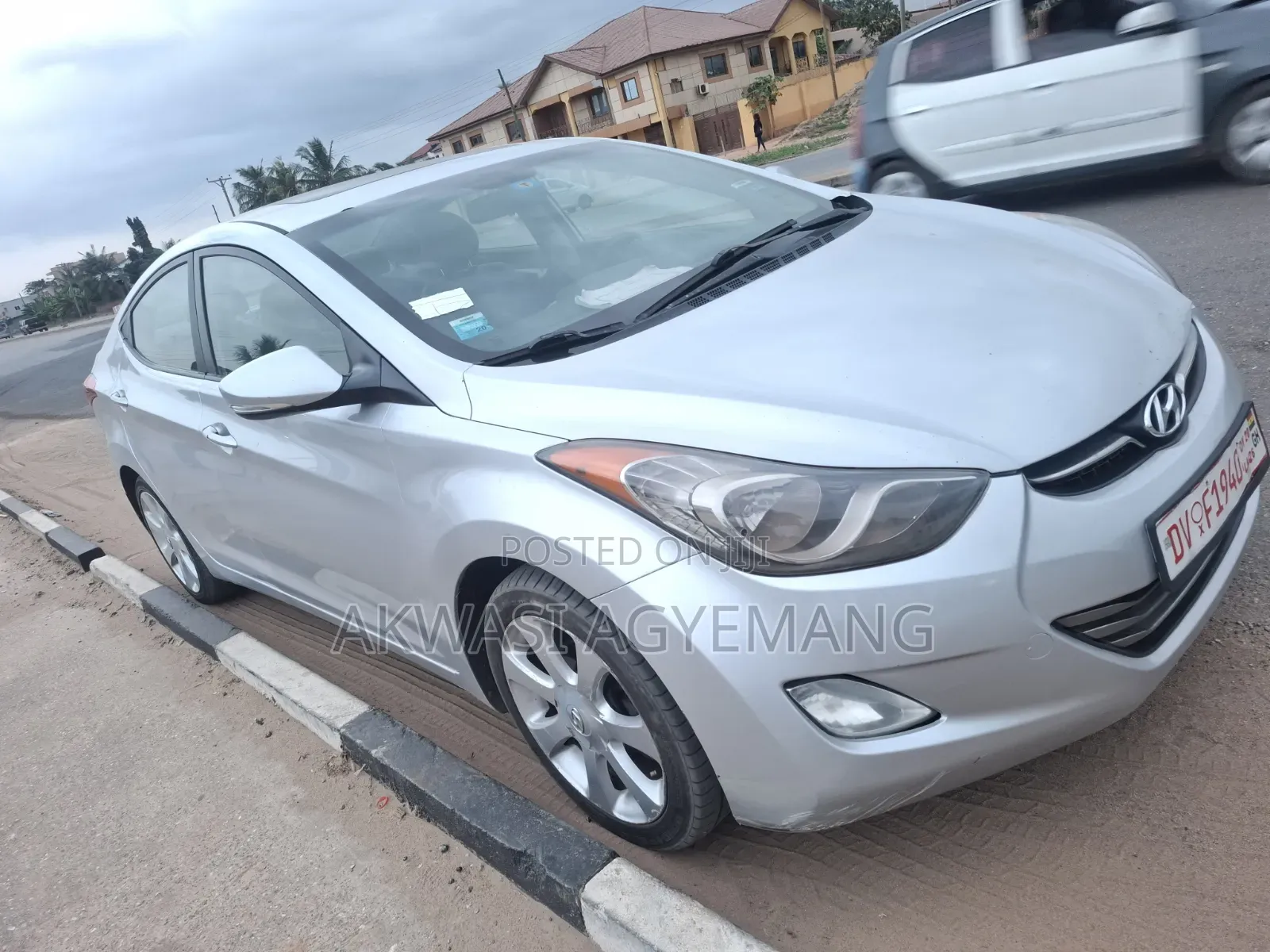 Hyundai Elantra GLS Sedan FWD (1.8L 4cyl 6M) 2013 Silver