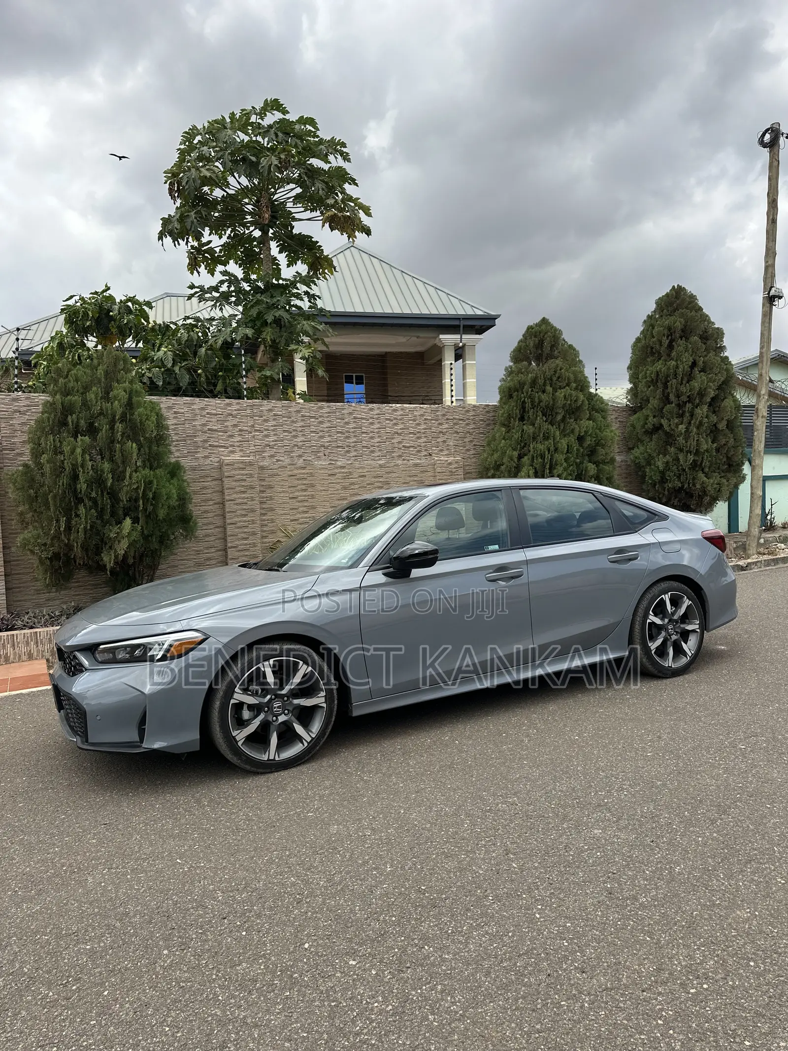 Honda Civic Sport Touring Hybrid Sedan 2026 Gray
