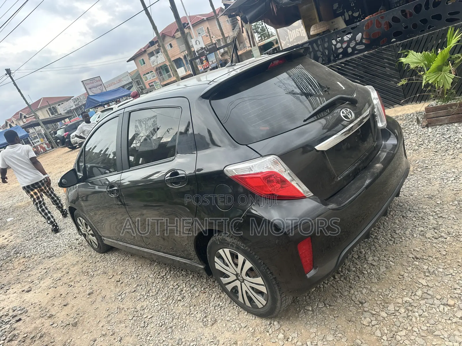 Toyota Yaris SE Hatchback 5dr 2012 Black