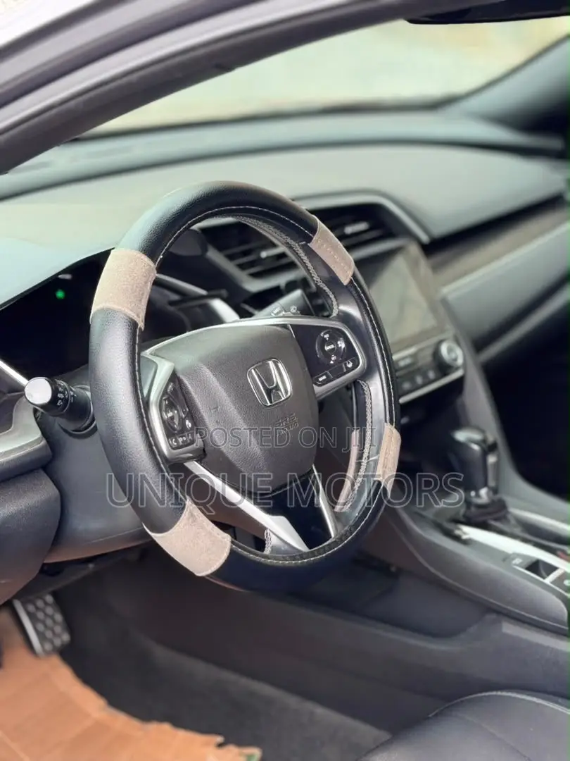 Honda Civic Sport Sedan 2020 Gray