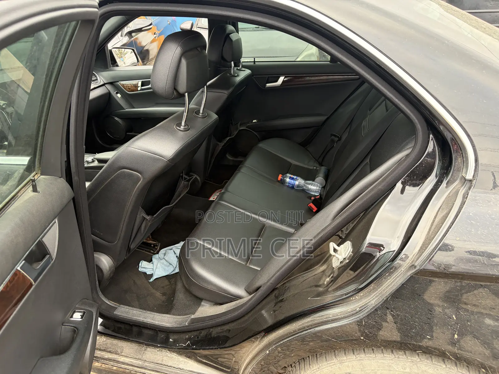 Mercedes-Benz C250 2014 Black