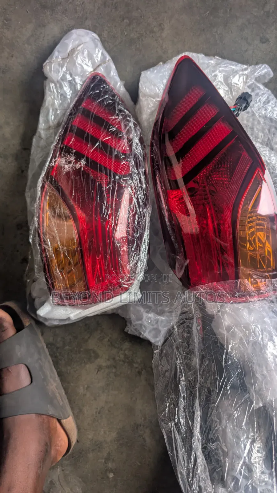 Hyundai Tucson 2019,2020,2021,2022 Tail Light Pair