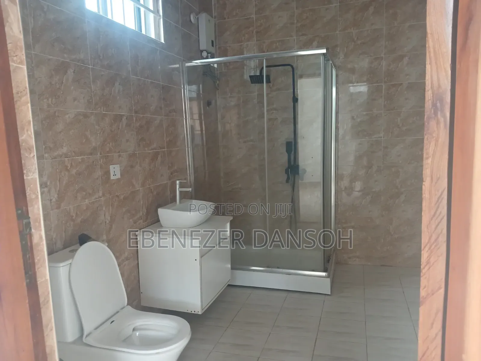 2bdrm Apartment in Telephone Pole, Tseaddo for rent