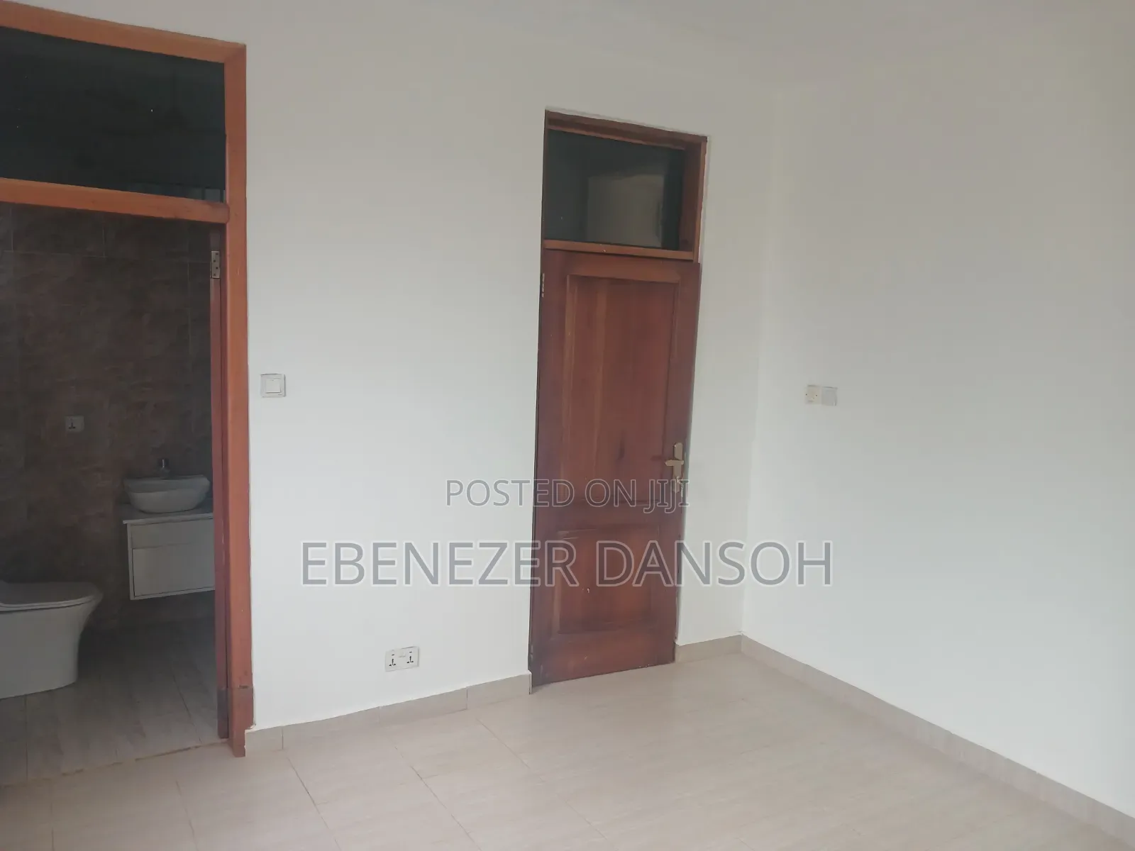 2bdrm Apartment in Telephone Pole, Tseaddo for rent