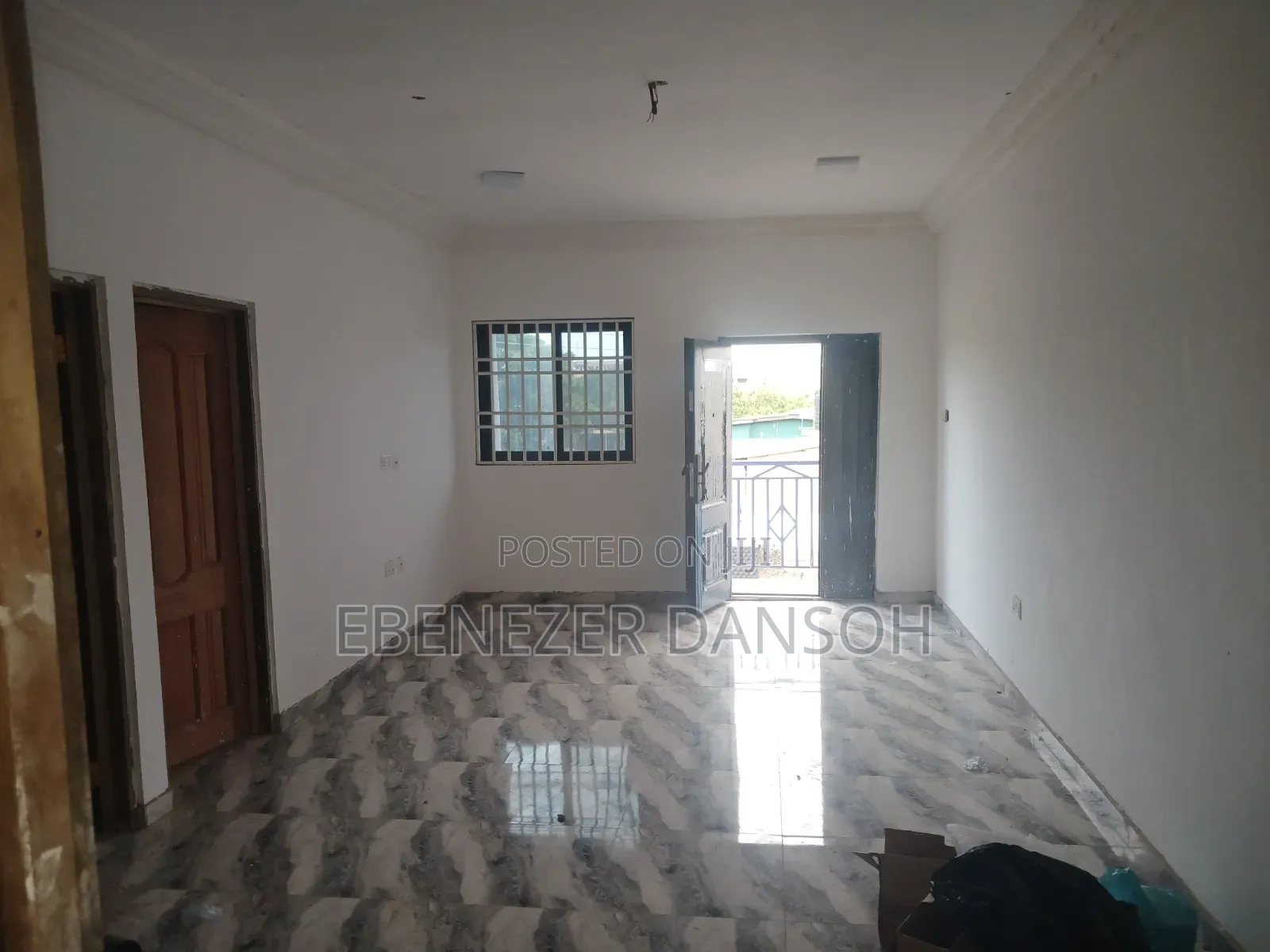 2bdrm Apartment in Alloway, Tsui-Bleoo for rent