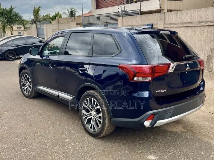 Mitsubishi Outlander 2.4 PHEV AWD 2018 Blue