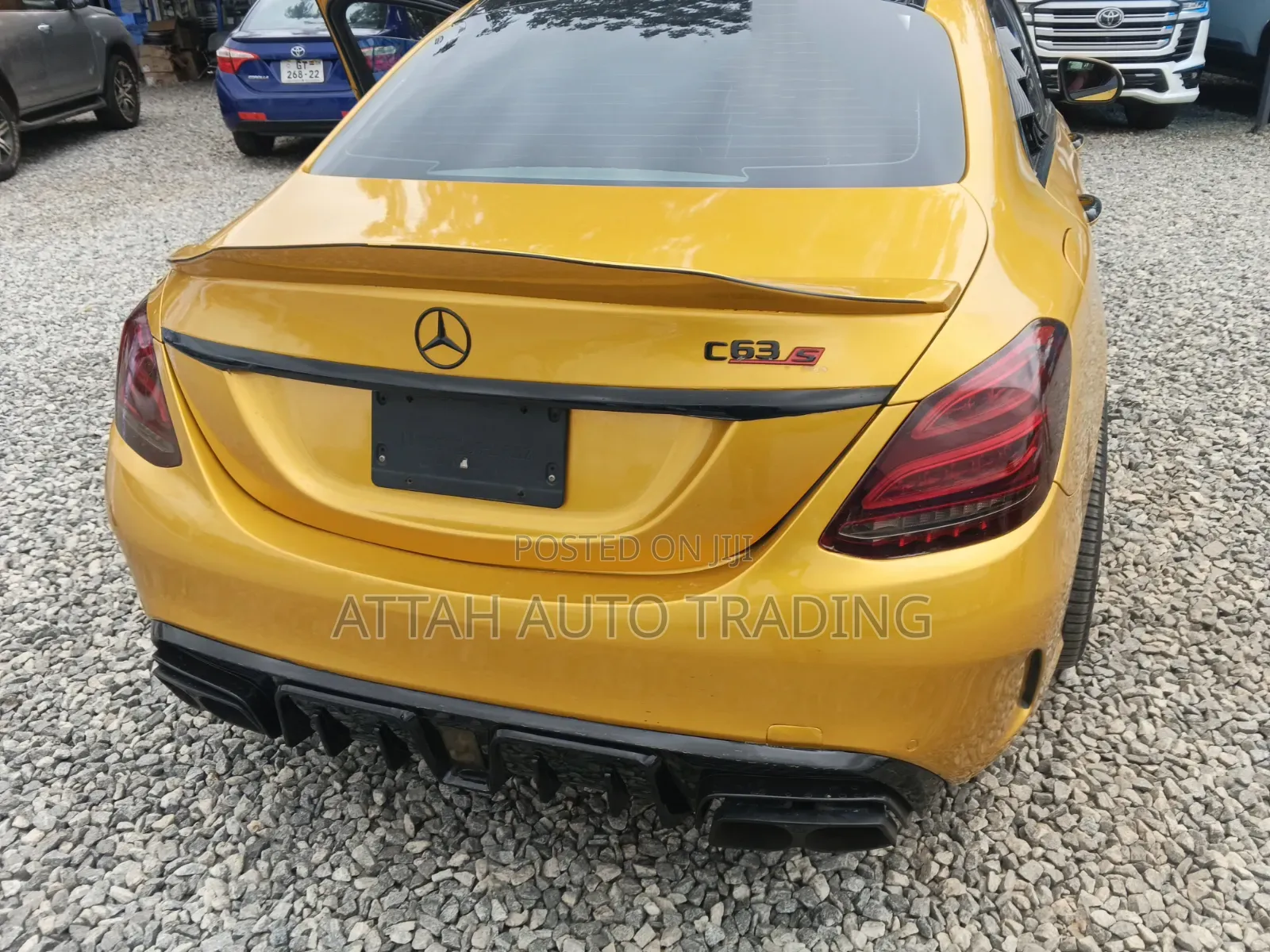 Mercedes-Benz C63 2013 Yellow
