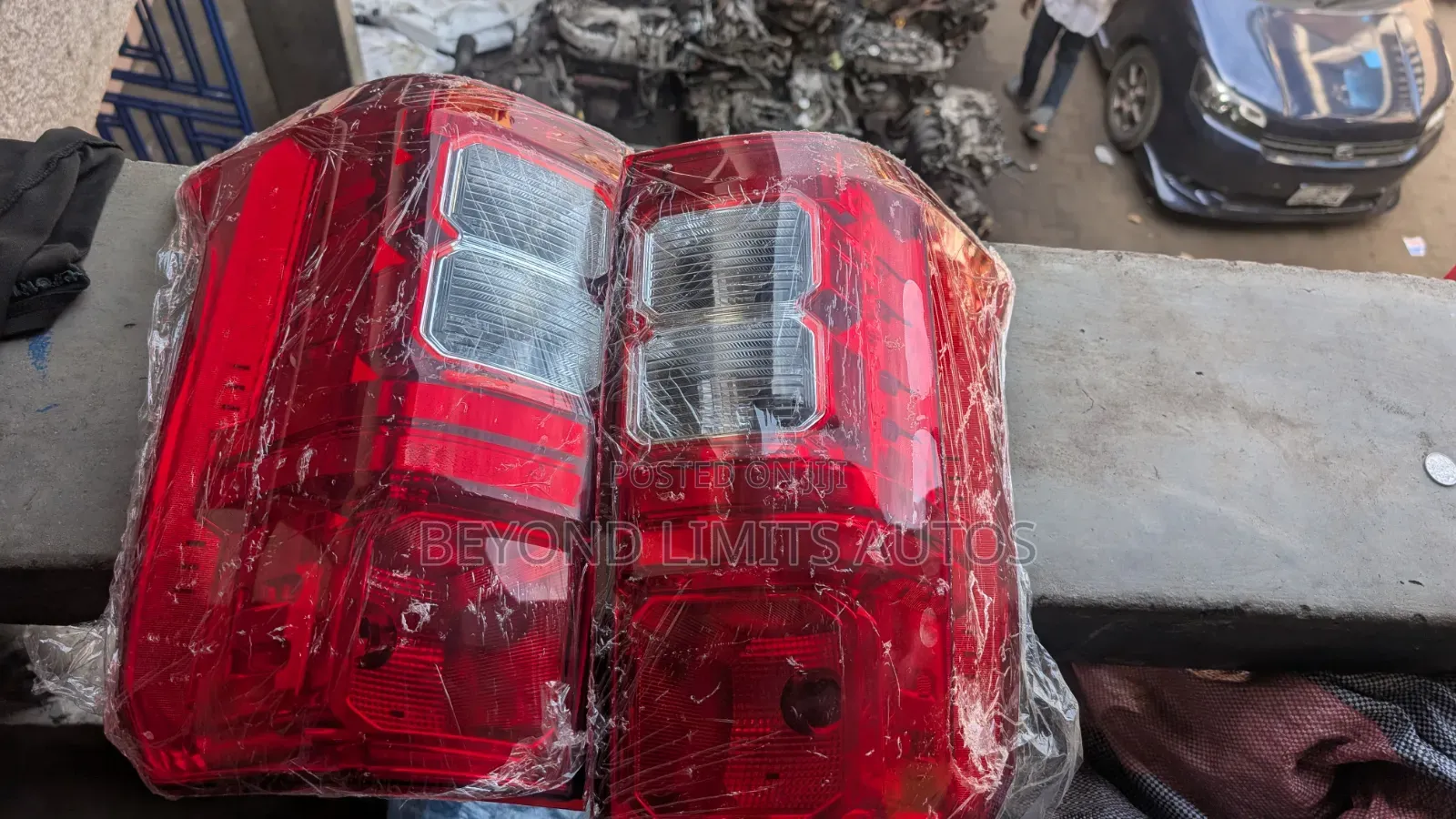 Mitsubishi L200 2022,2023,2024,2025 Tail Light Pair