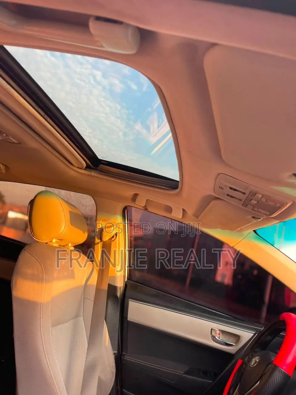 Toyota Corolla 2016 White