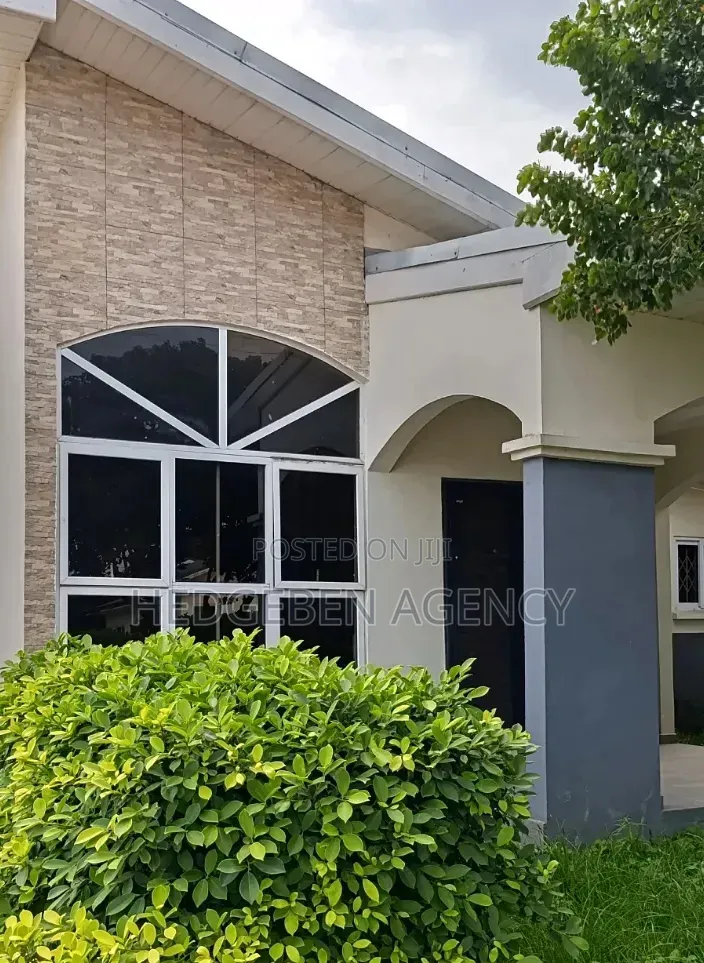 3bdrm House in Oyarifa for rent