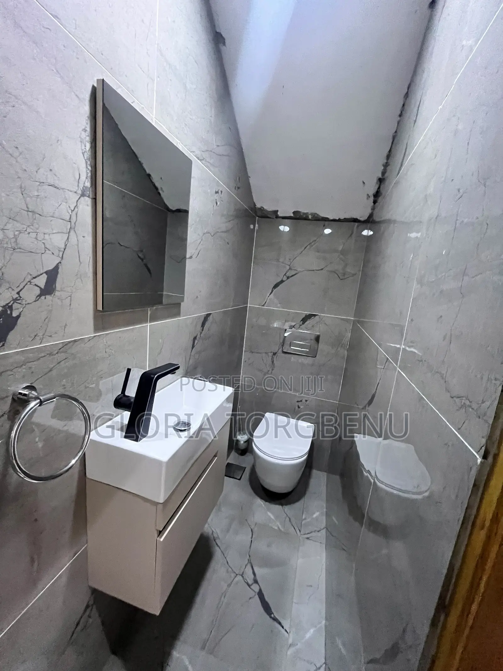 4bdrm House in East Legon for rent