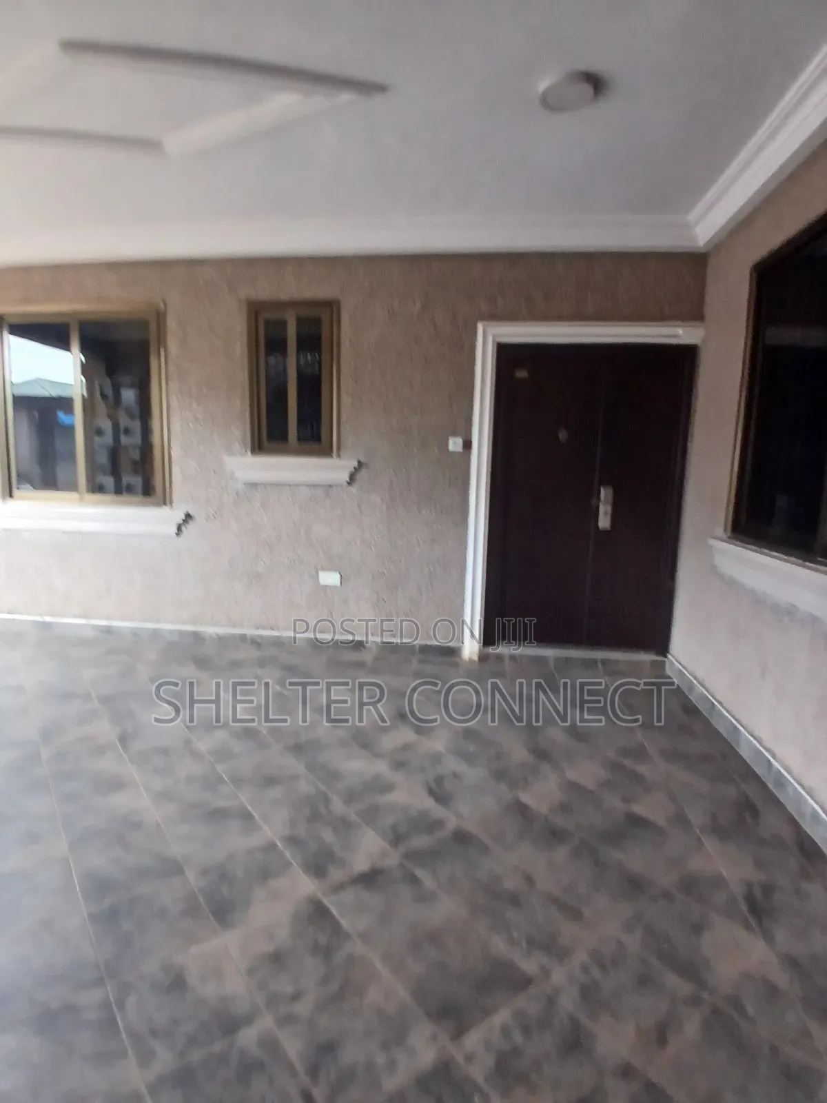 2bdrm Apartment in Adenta, Barrier for rent
