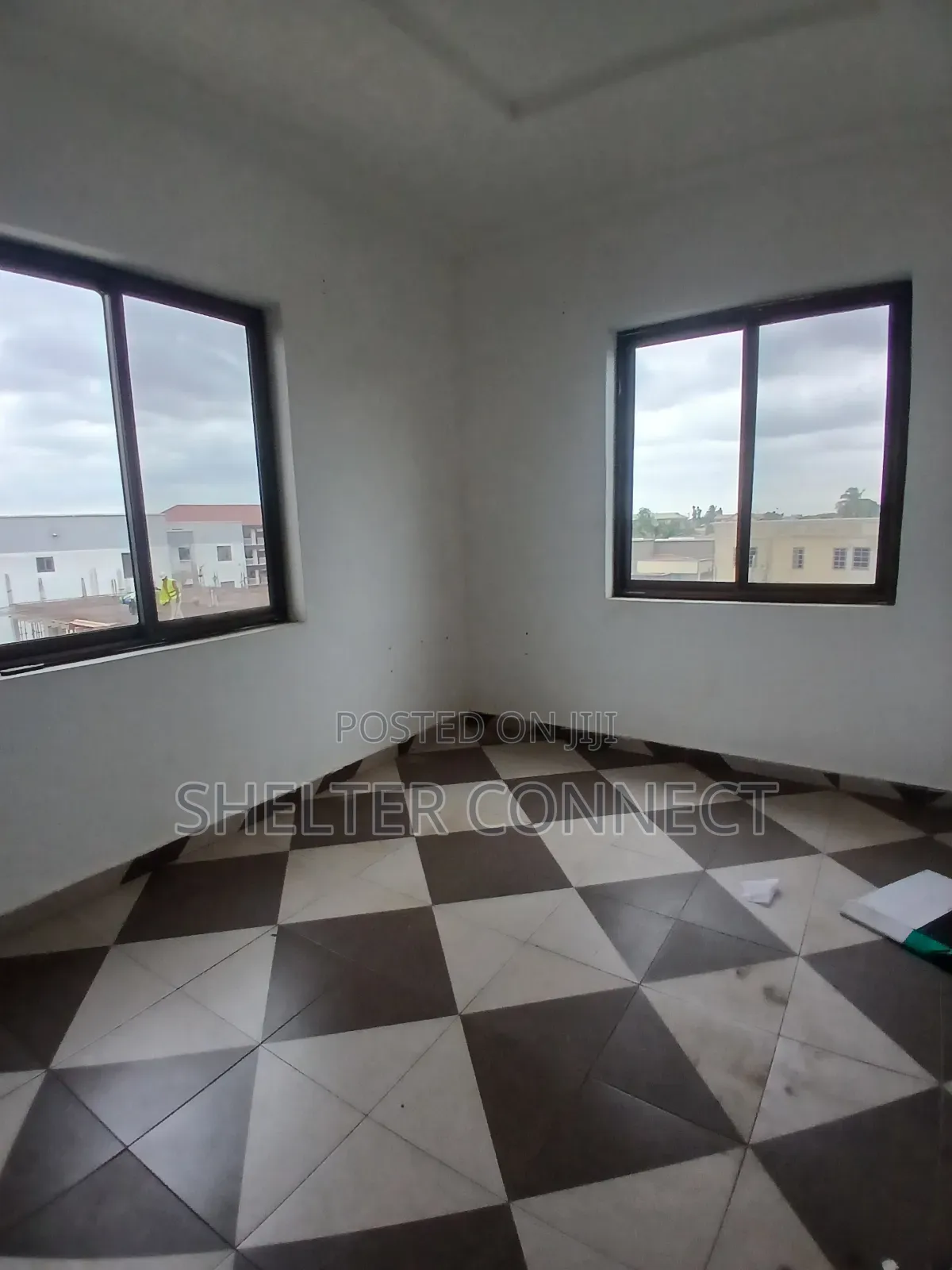 2bdrm Apartment in Adenta, Barrier for rent